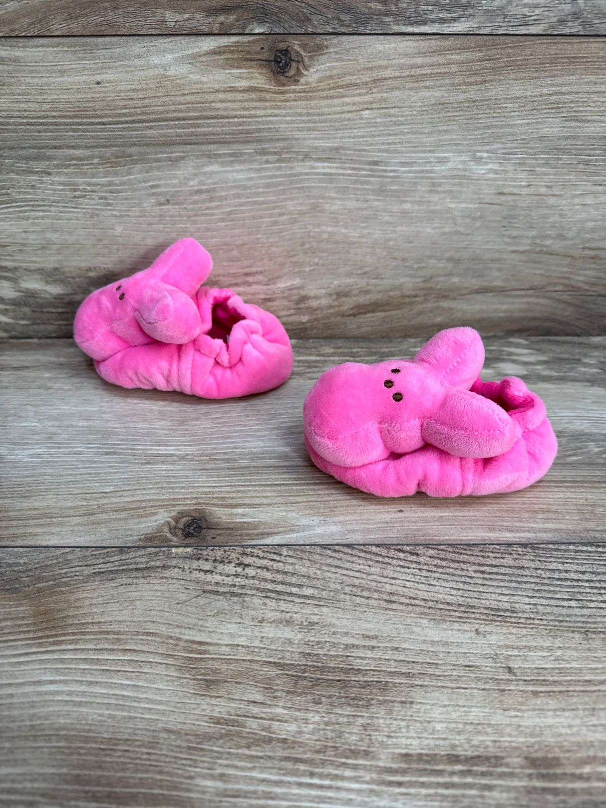 Peeps Pink Slippers sz 2/3c