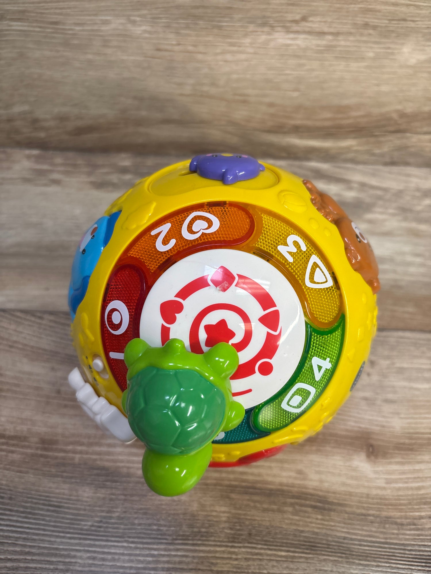 VTech Wiggle and Crawl Ball