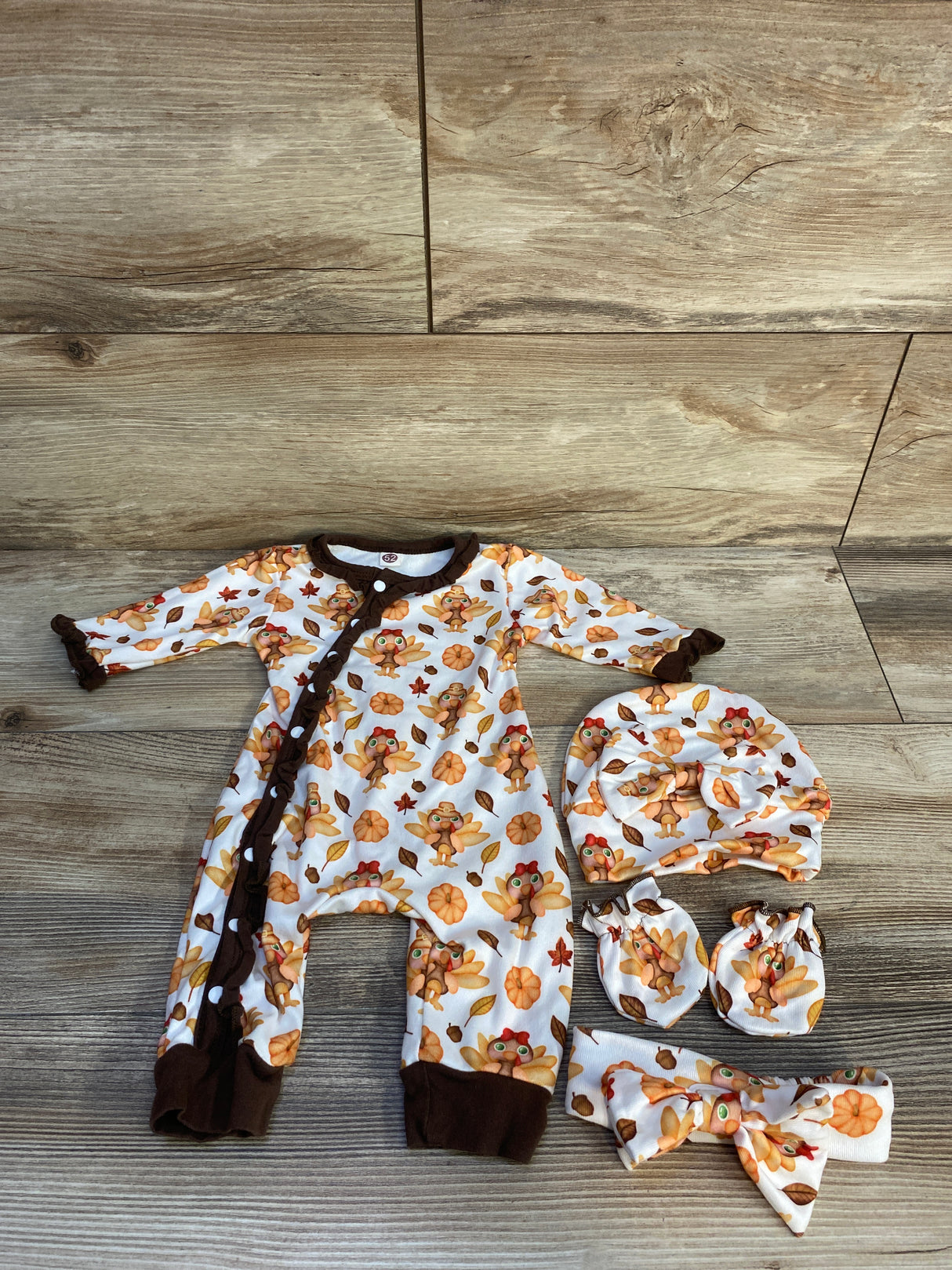 4pc Thanksgiving Print Coverall White sz 0-3m