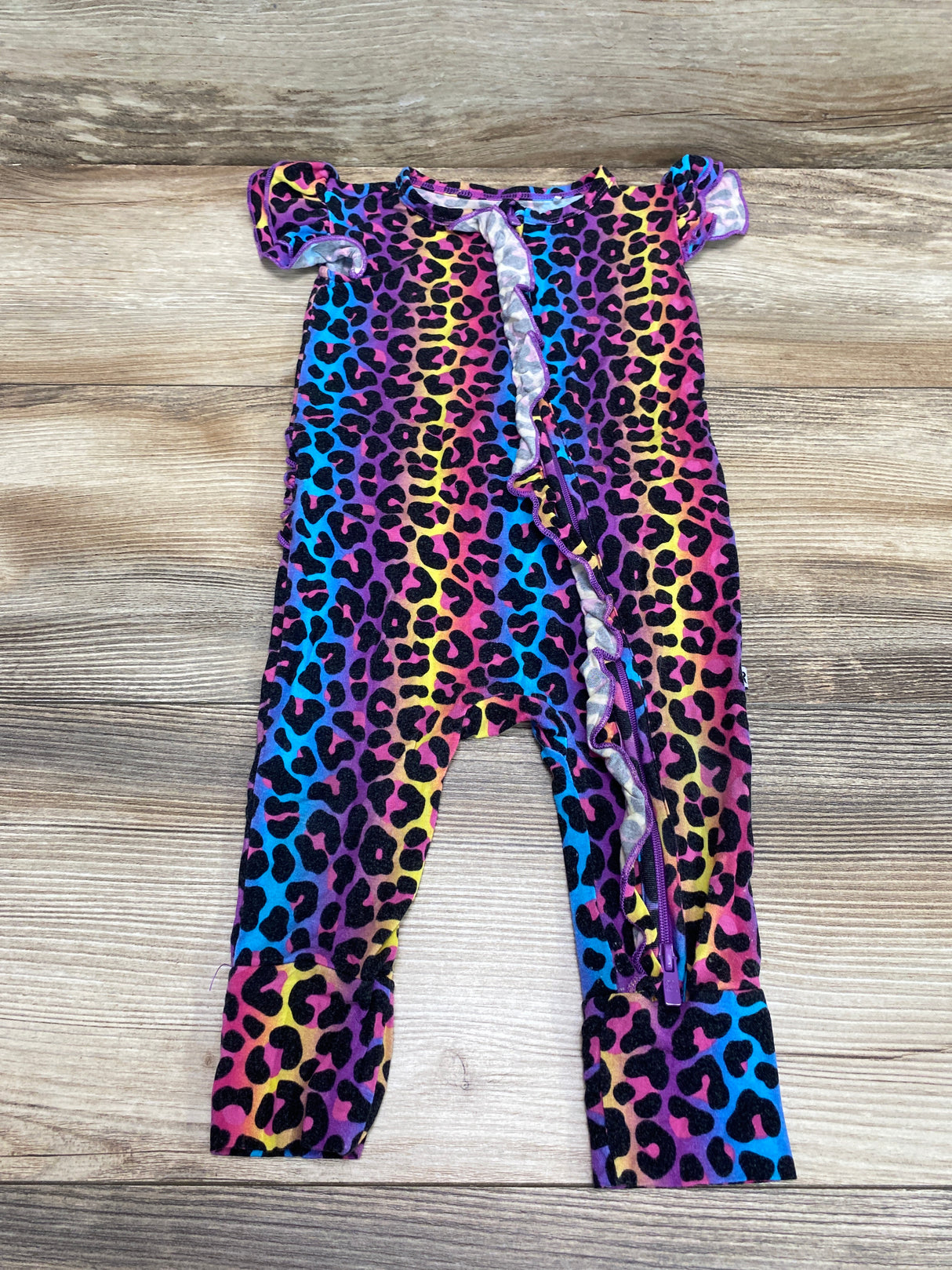 Bums & Roses Livin' La Cheetah Loca Romper sz 6-9m