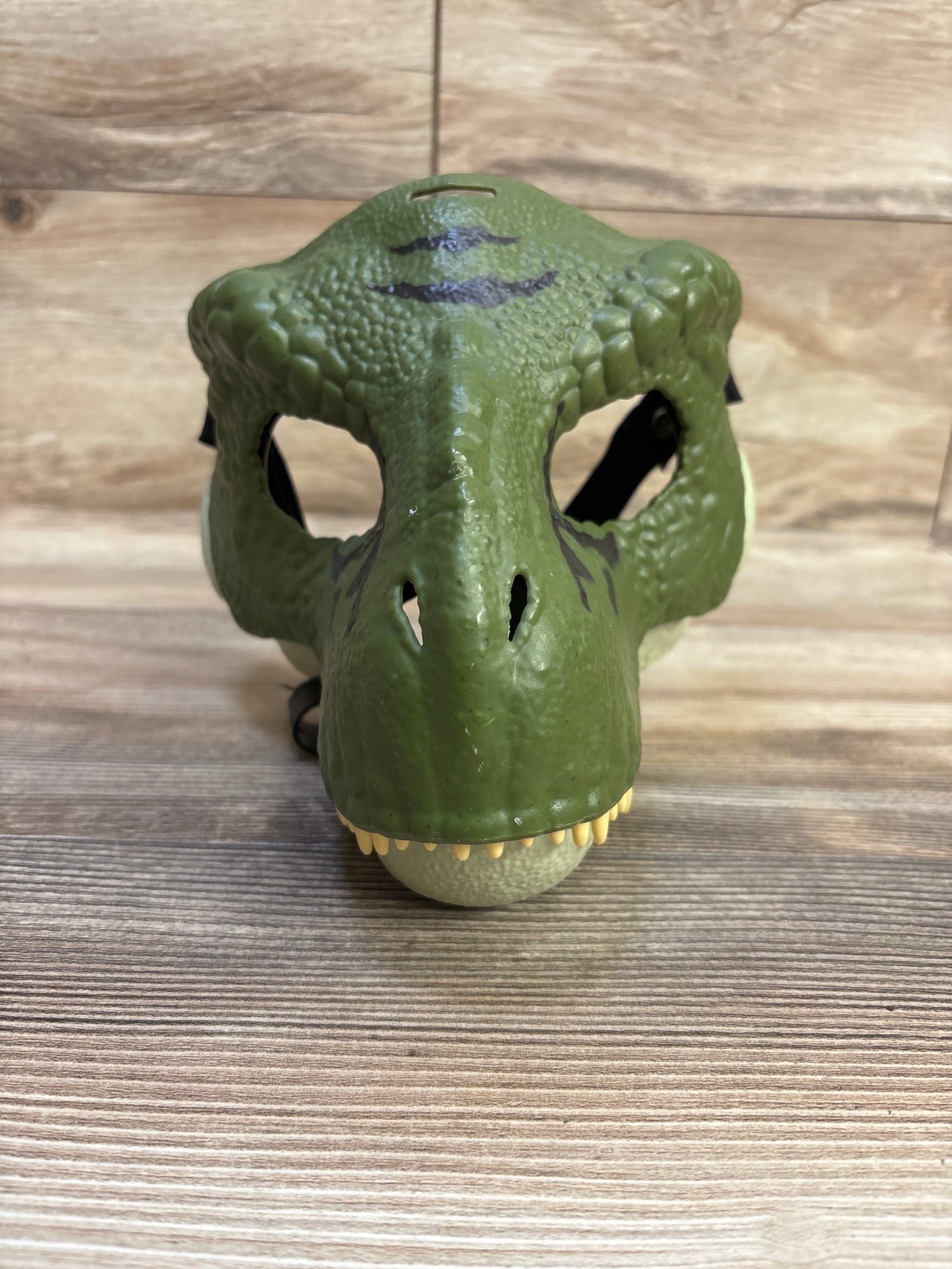 Mattel Jurassic World Dominion Dinosaur Mask, Tyrannosaurus Rex