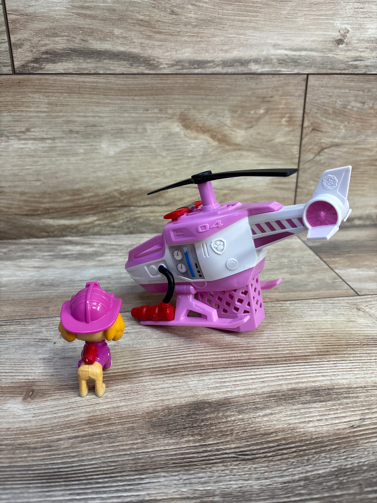 Paw Patrol Fire Rescue Skye - 2pc Rescue Fire Chopper & Skye Figure
