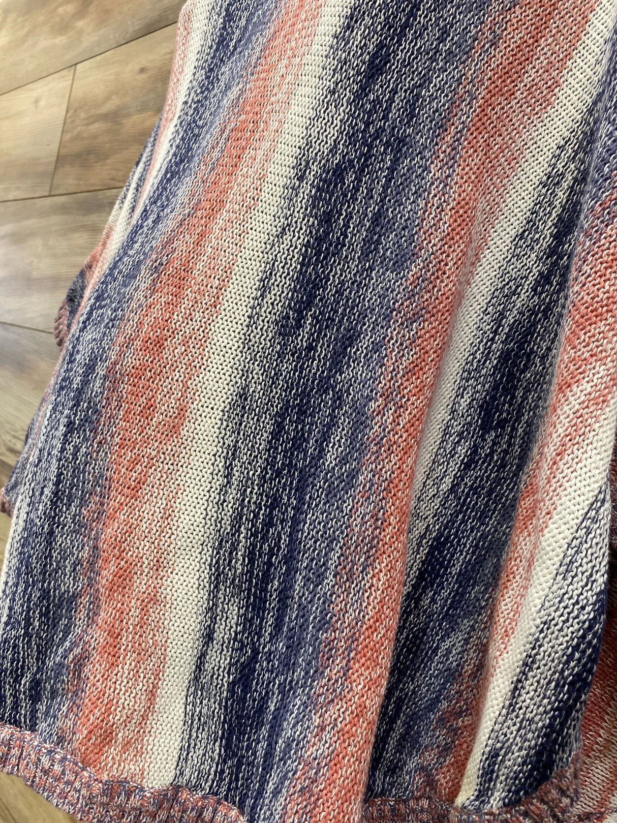 Motherhood Maternity Poncho Multicolored sz Large