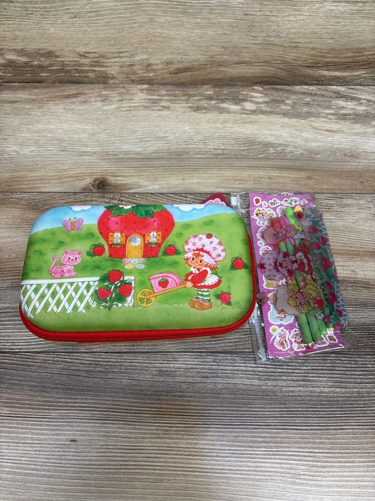 NEW Strawberry Shortcake Back to School Writing Set
