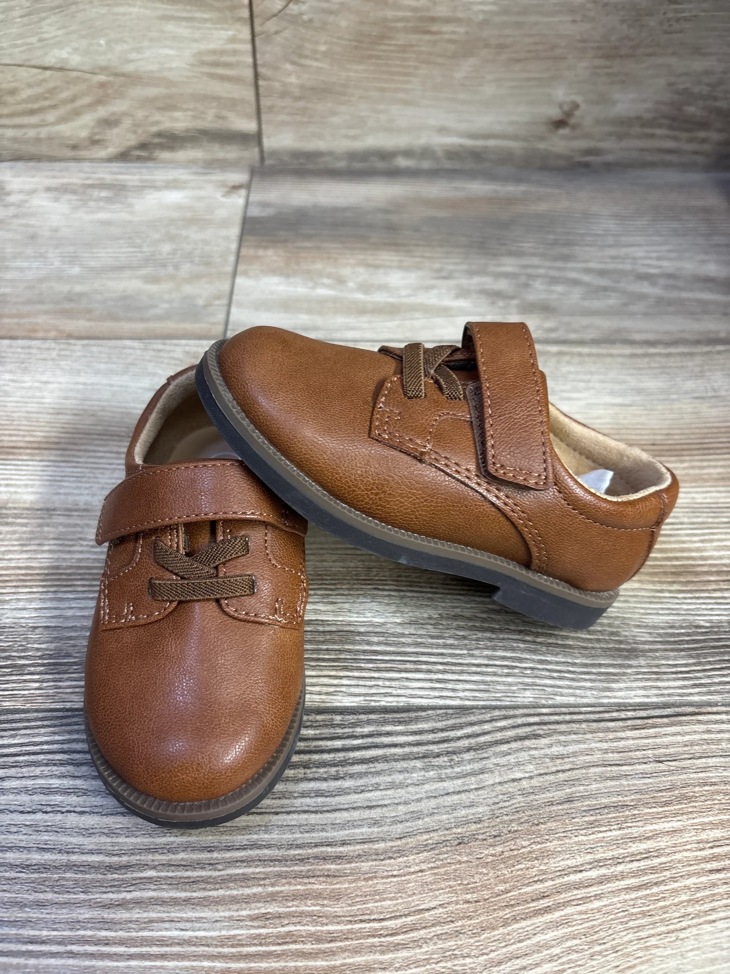 NWOT Cat & Jack Miles Dress Shoes Cognac sz 6c