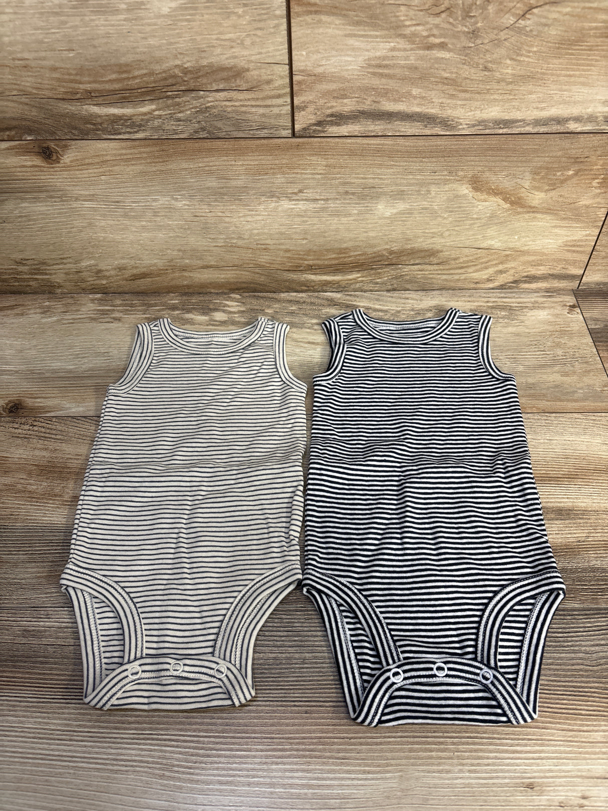Just One You 2pk Striped Bodysuits Grey sz 6m
