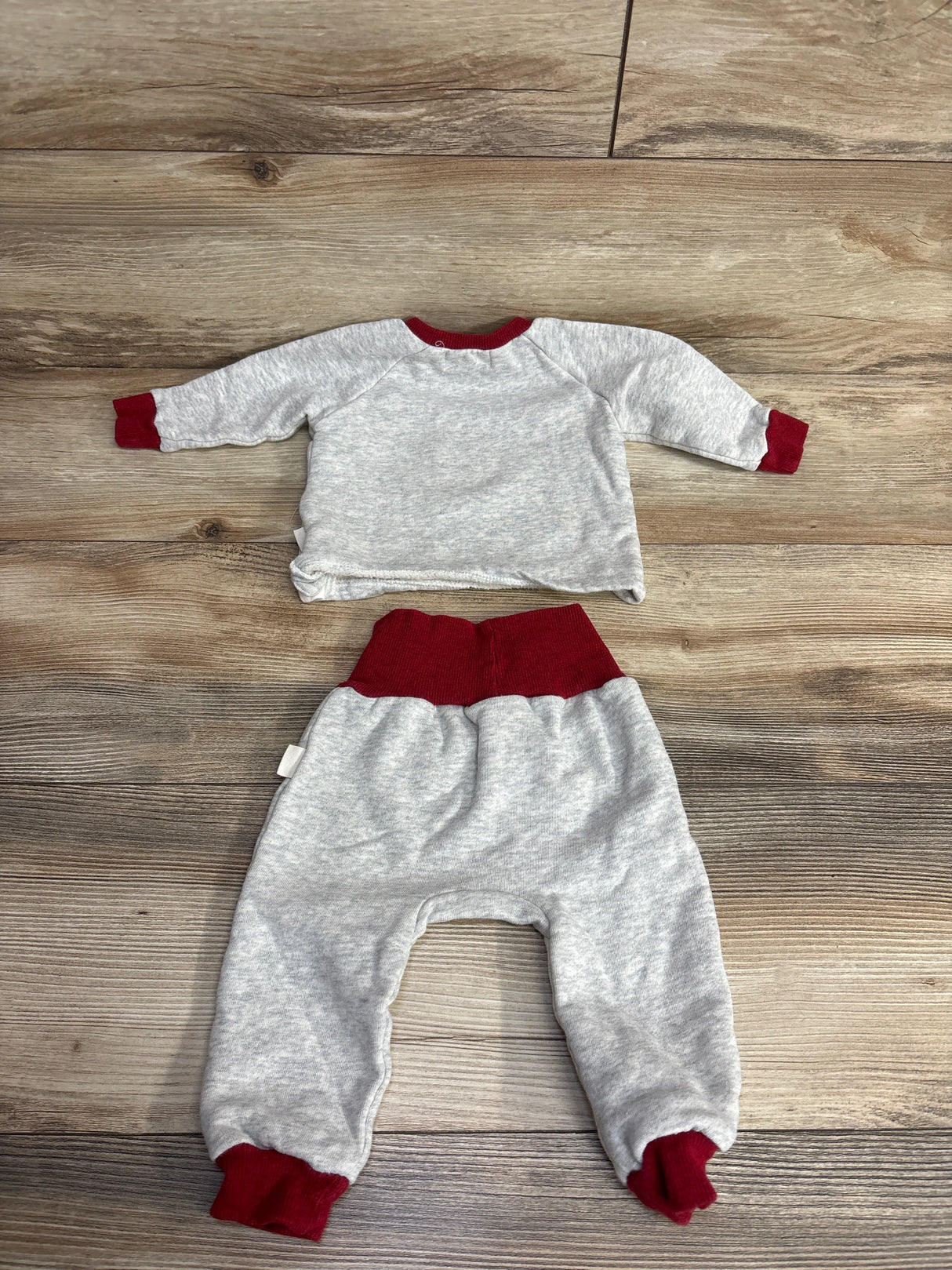 Rabbit + Bear 2pc Snowman Sweatshirt & Joggers Set Grey sz 6-9m