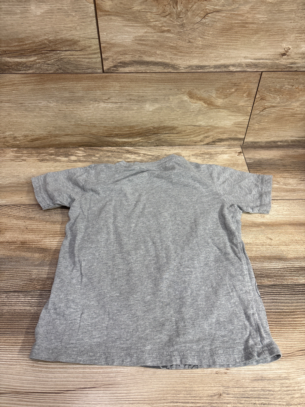 Uniqlo Marvel Shirt Grey sz 5-6T