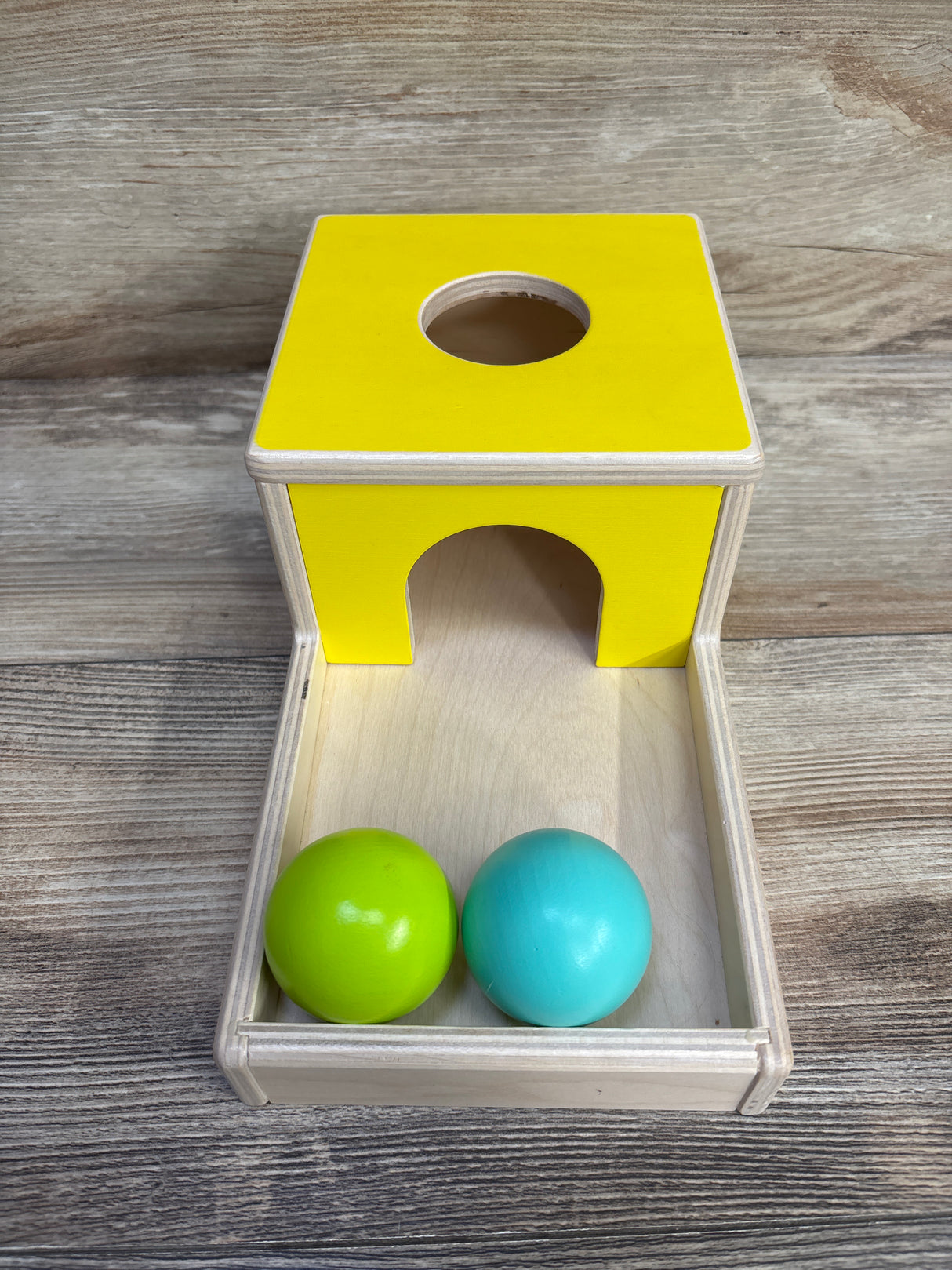 Lovevery Ball Drop Box