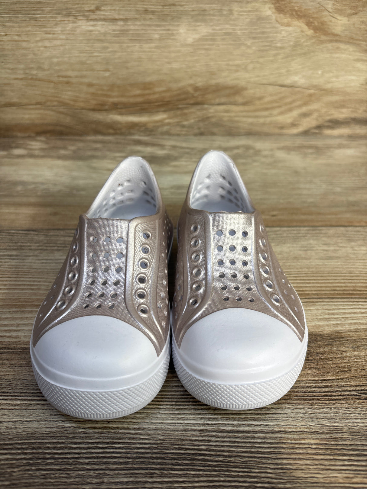 Wonder Nation EVA Water Shoes Gold sz 5-6c
