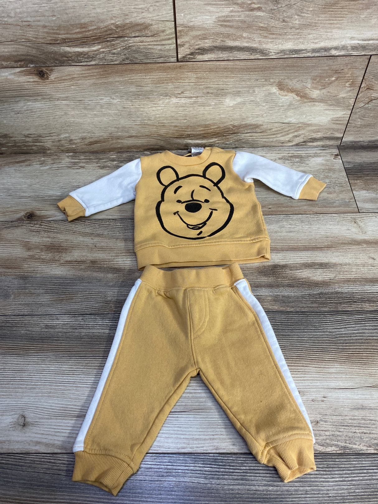 Disney 2pc Winnie The Pooh Pull Over Sweater & Jogger Set White sz 0-3m