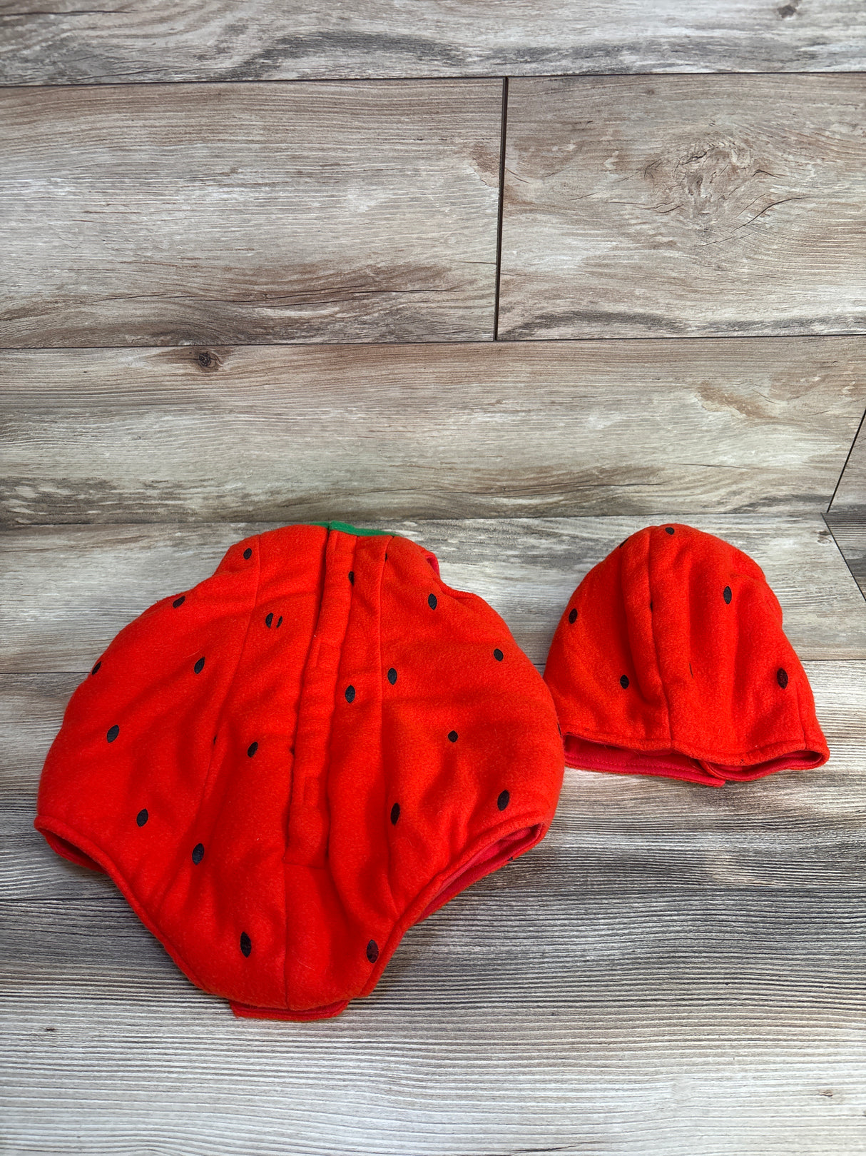 Dress Up America Strawberry Costume Red sz 0-6m