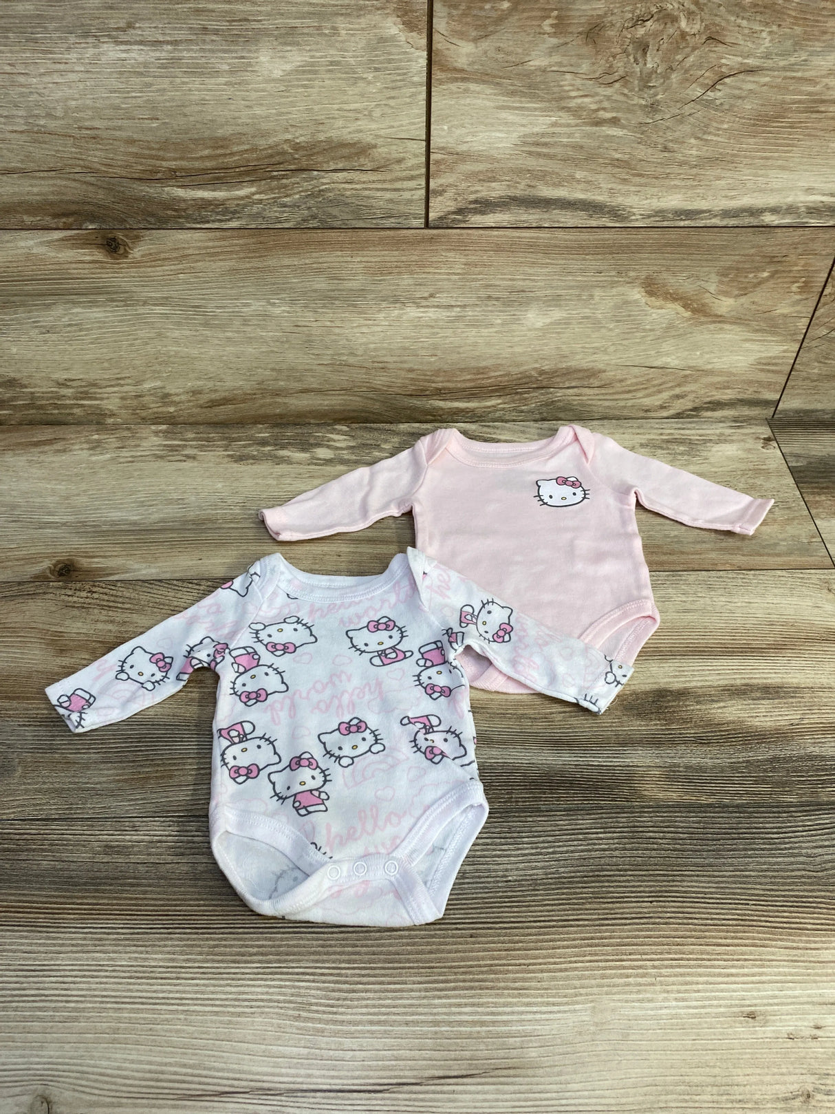 Hello Kitty 2pk Long Sleeve Bodysuits Pink/White sz Newborn