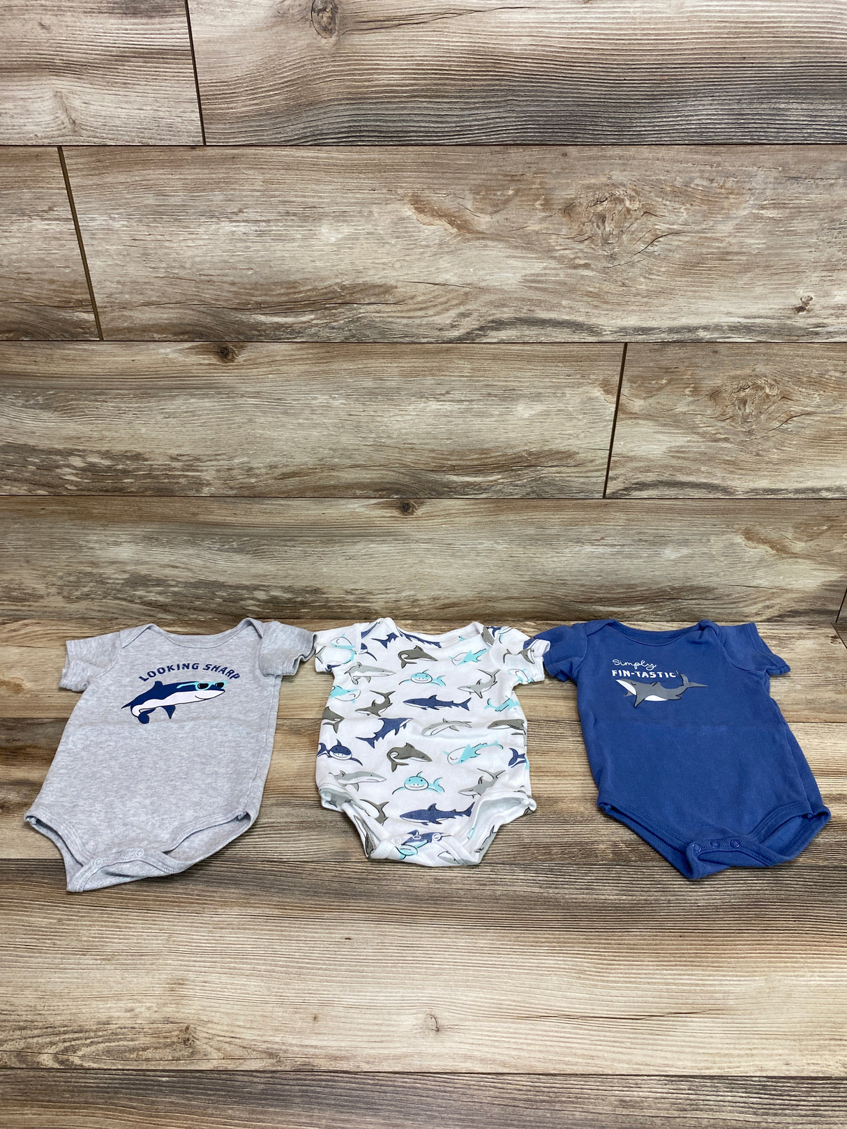 Hudson Baby 3pk Shark Print Bodysuits White sz 9-12m