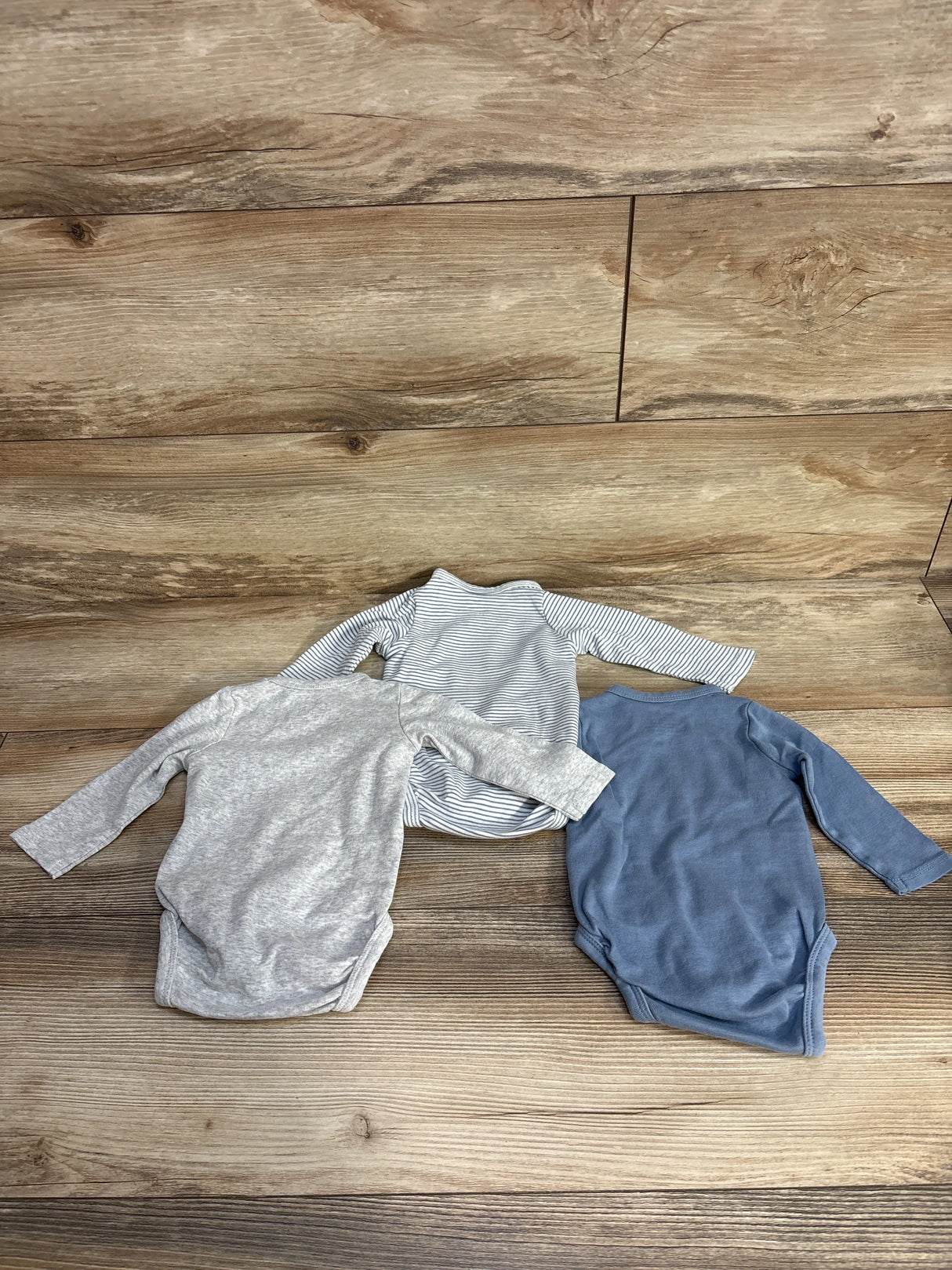 H&M 3pk Kimono Bodysuits Set Grey sz 3m