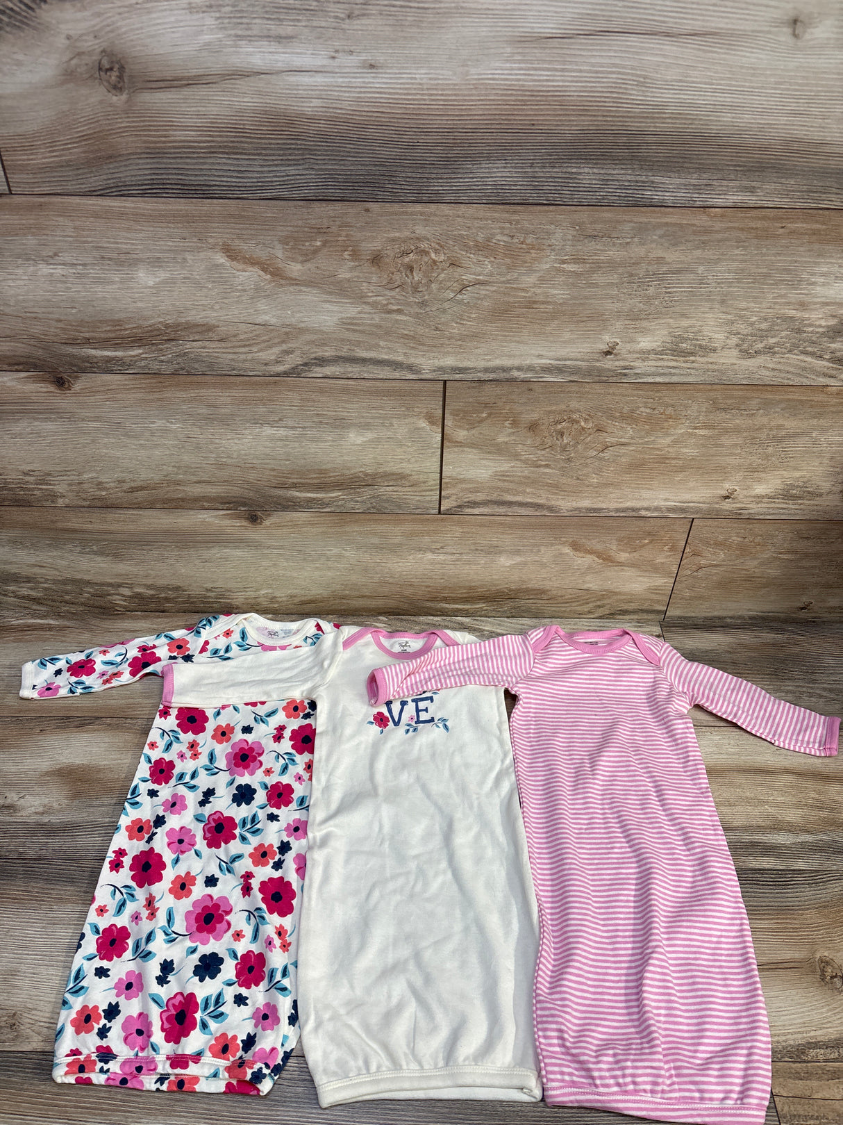 NEW Touched By Nature 3pk Sleep Gowns Cream sz 0-6m