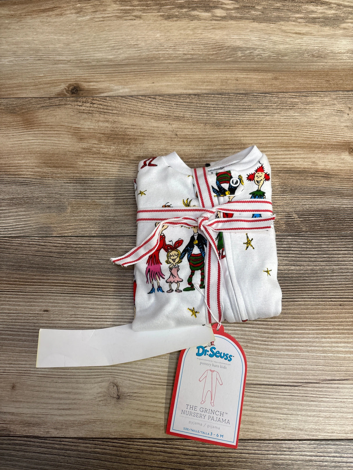 NEW Pottery Barn Kids Dr. Seuss's The Grinch Baby Pajama Sleeper White sz 3-6m