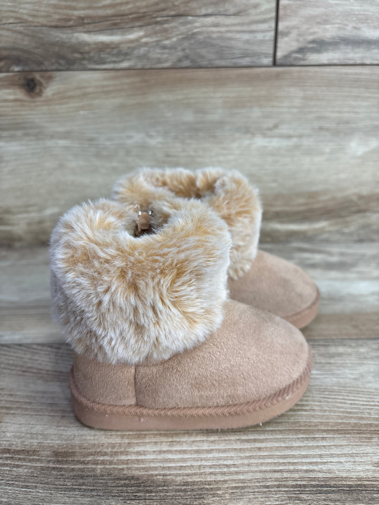 First Steps by Stepping Stone Faux Fur Boots, Tan sz 3c