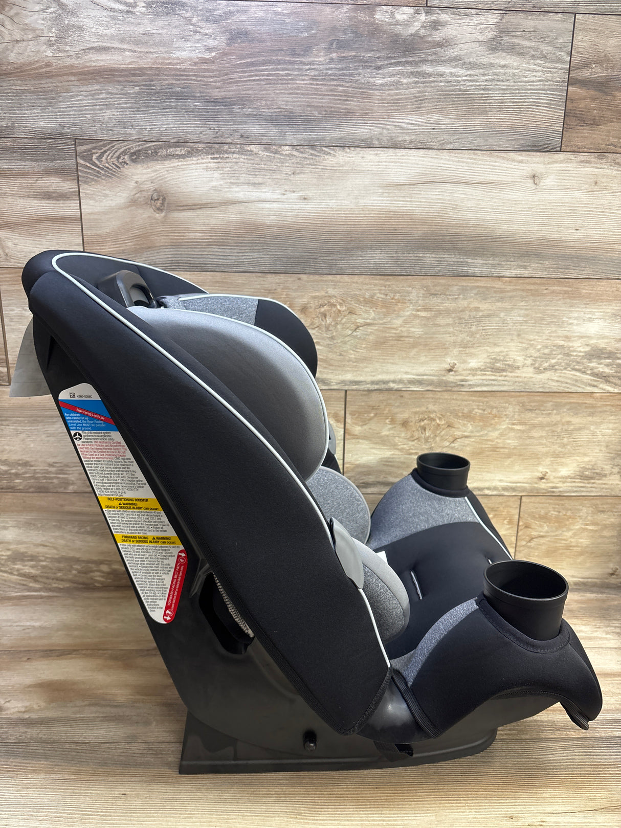 Safety 1st Everfit All-in-One Convertible Car Seat in Eclipse Black