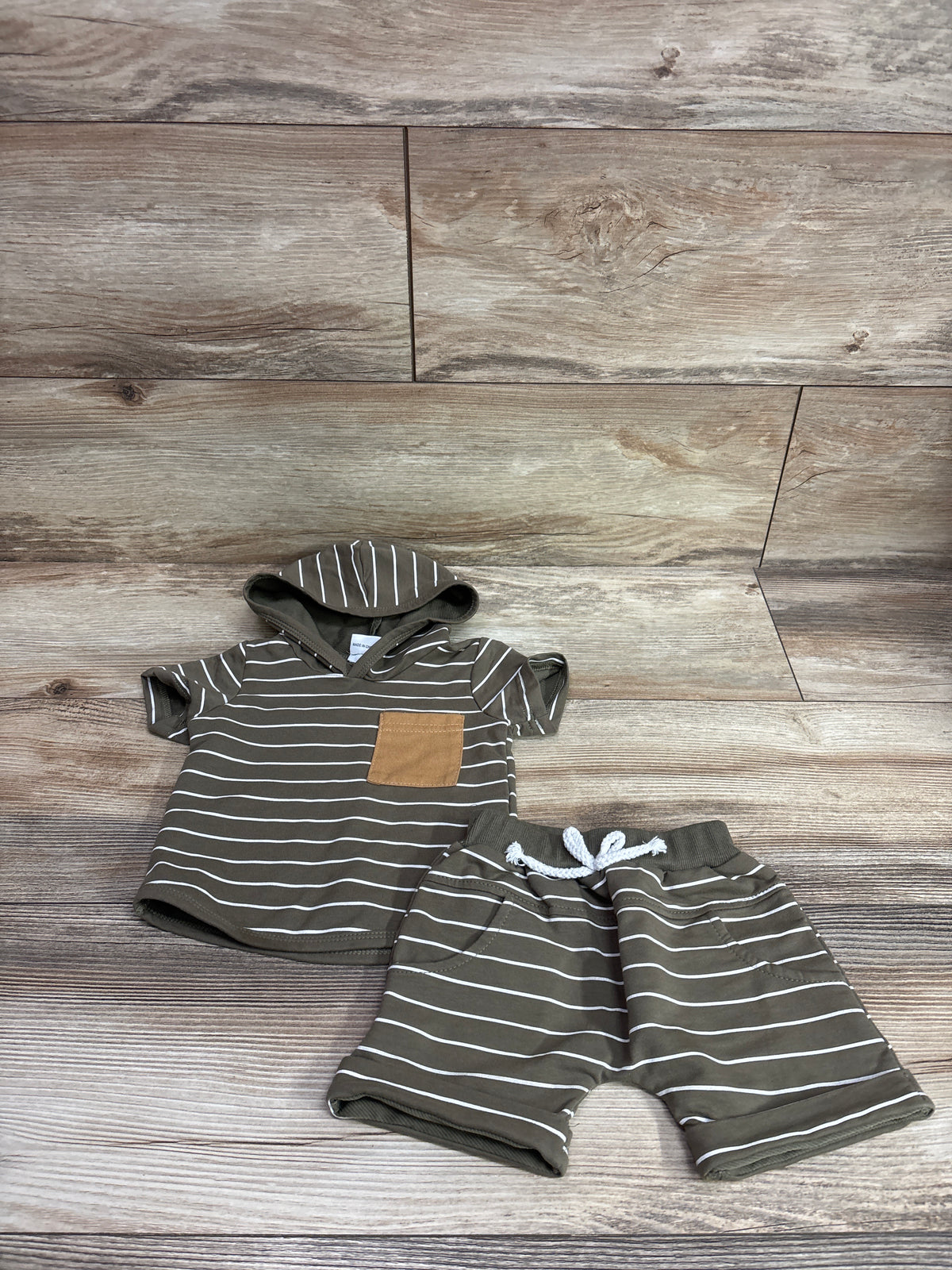 Karesoull 2pc Striped Hooded Shirt & Shorts Set Green sz 6m