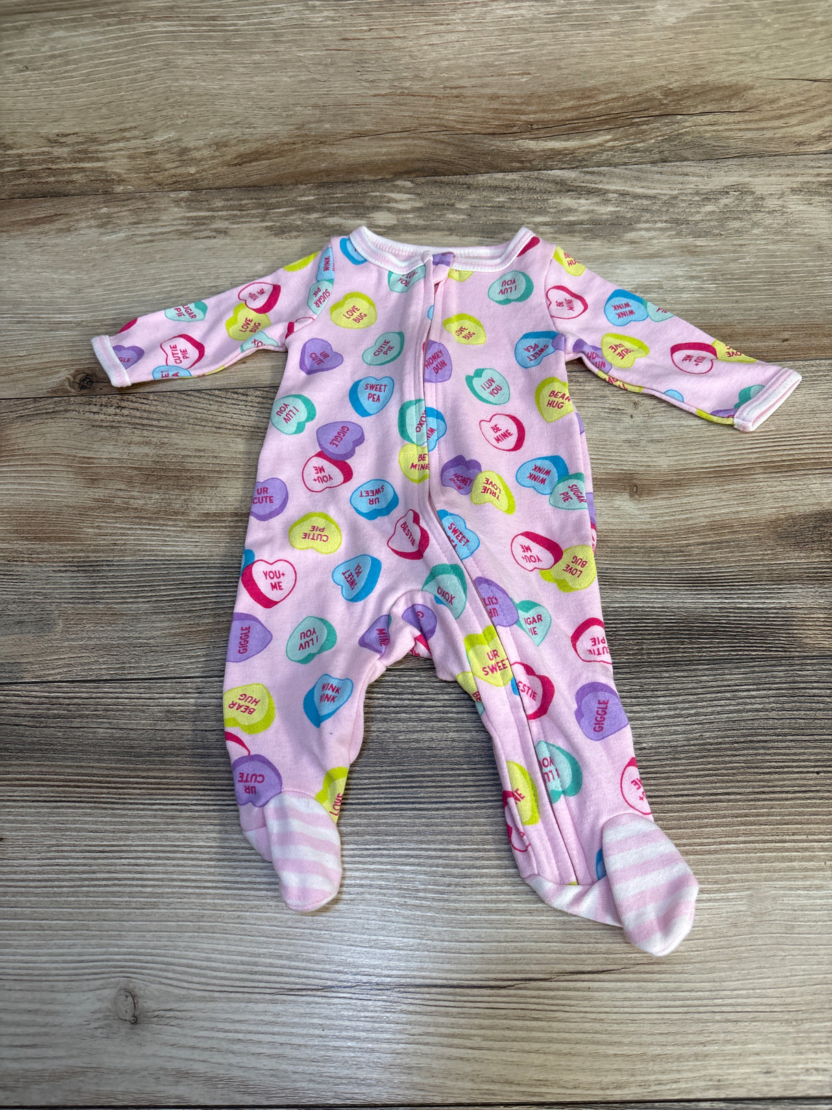 Sweathearts Valentines Day Heart Print Sleeper Pink sz Newborn