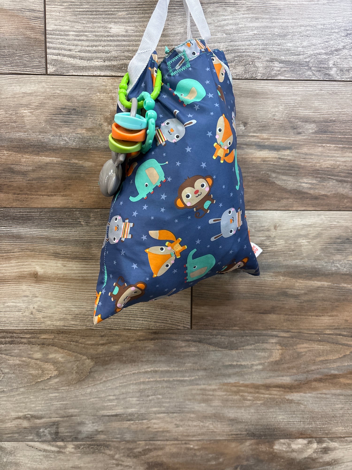 Bright Starts Ultra Cozy Shopping Cart Cover in Animal Spree