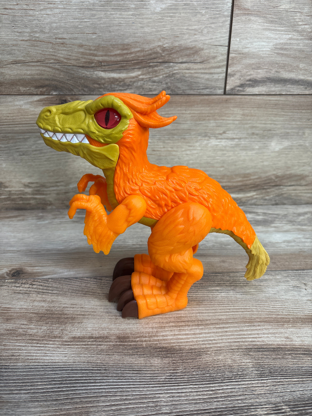 Imaginext Jurassic World Pyroraptor XL Dinosaur Orange