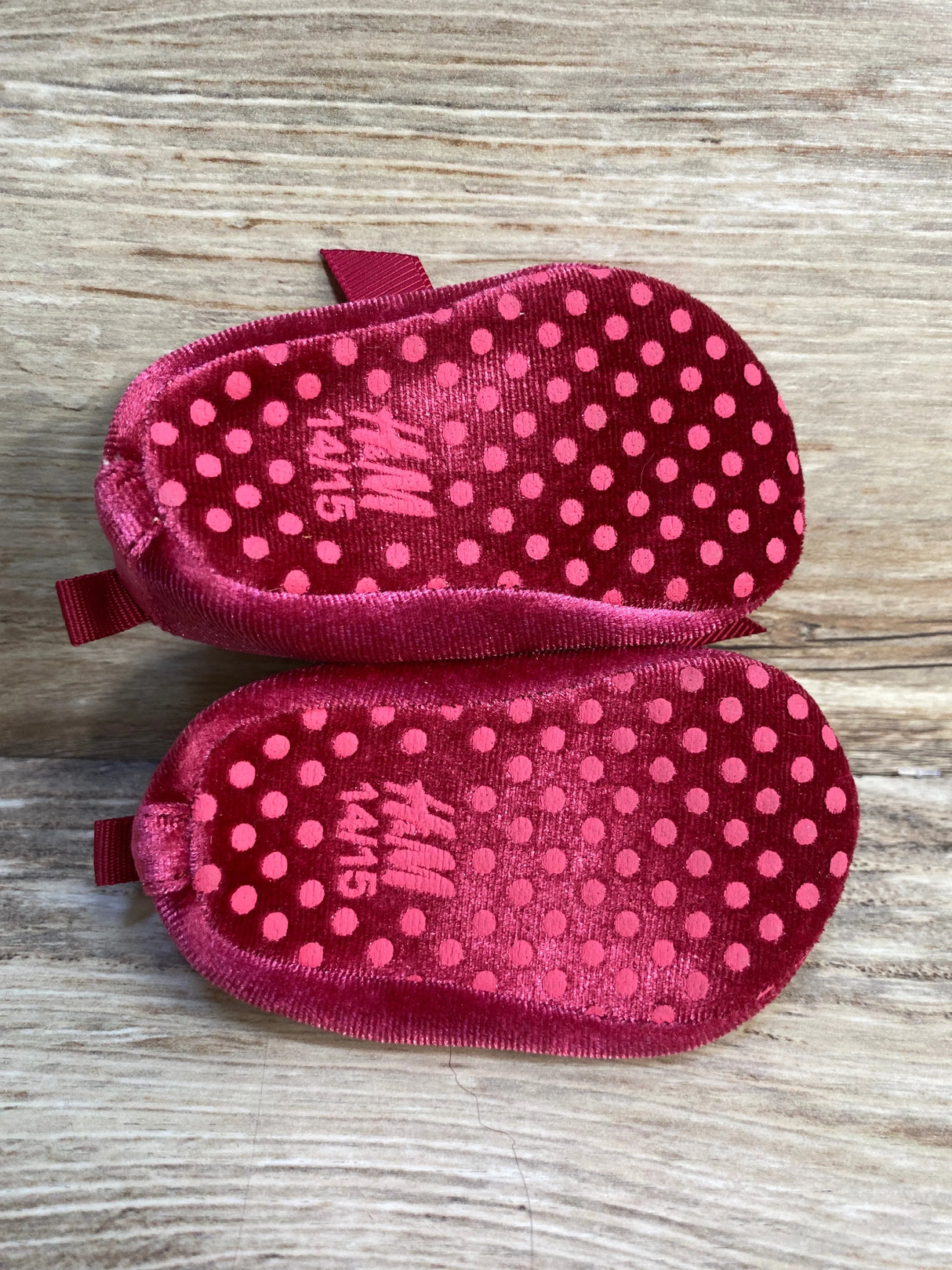 NWOT H&M Velvet Bow Soft Sole Shoes Red sz 0/1c