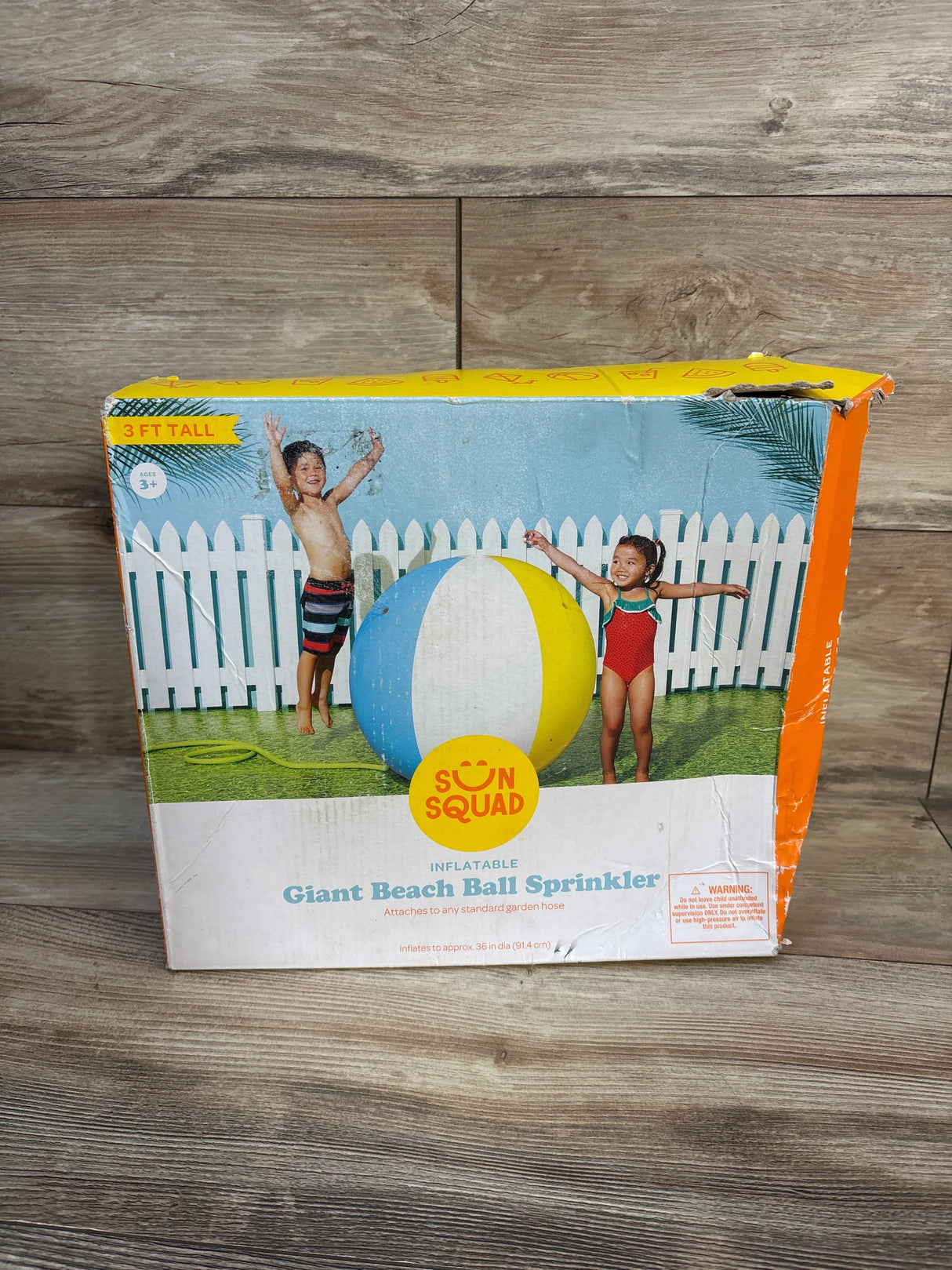 NEW Sun Squad Giant Beach Ball Sprinkler