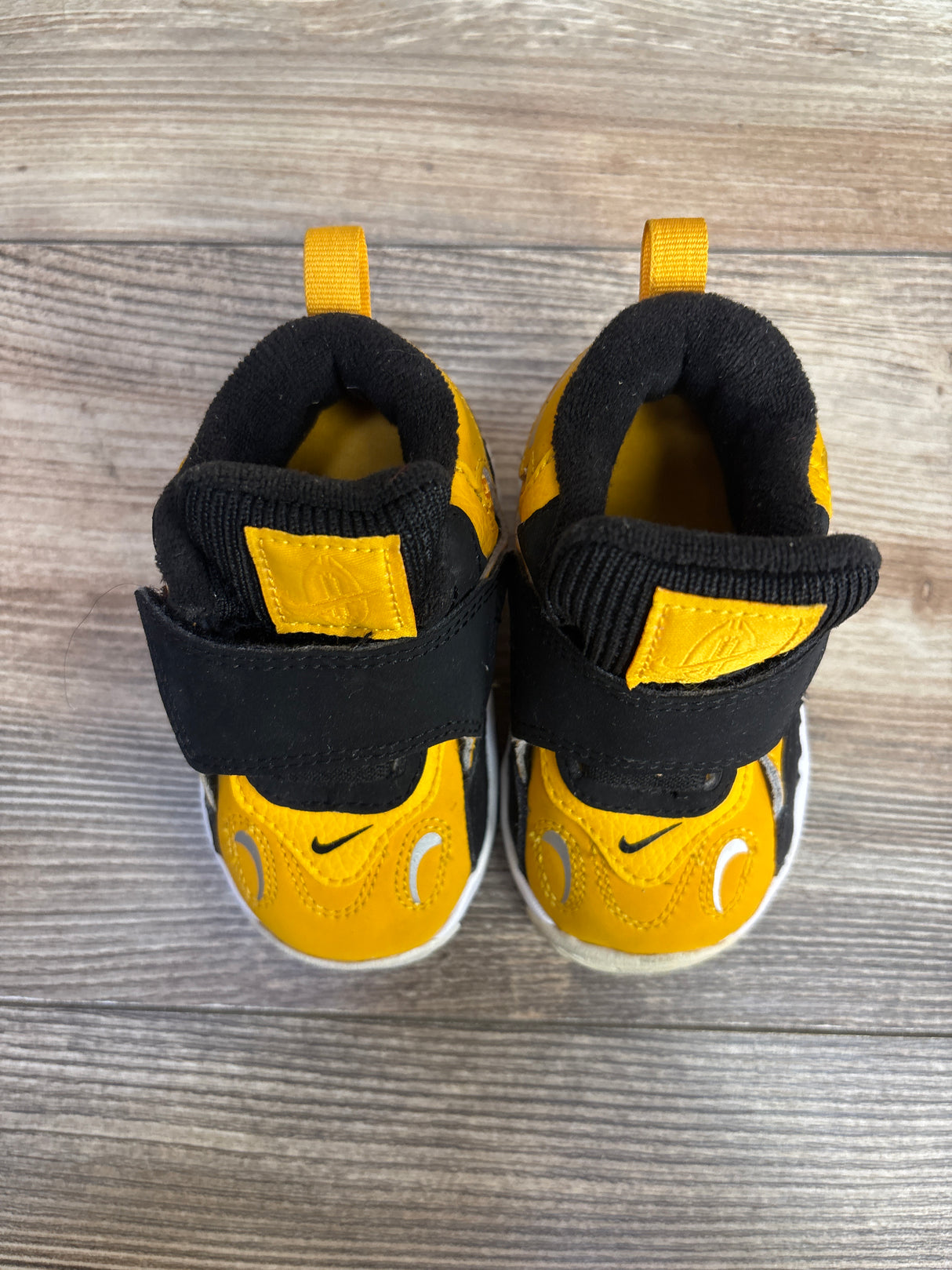 Nike TD Speed Turf 'University Gold' Sneakers, Yellow sz 4c