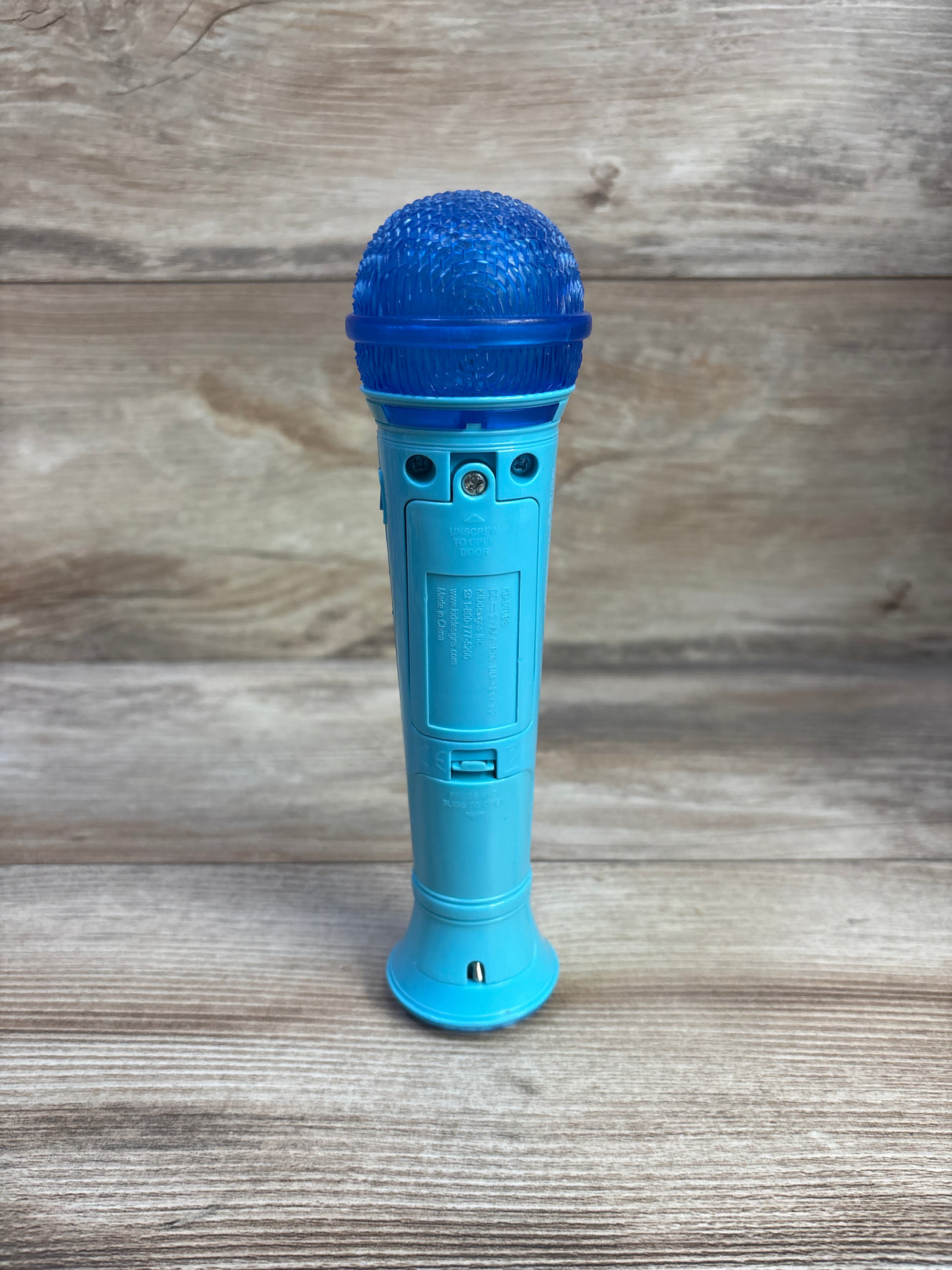 eKids Baby Shark Singalong Microphone