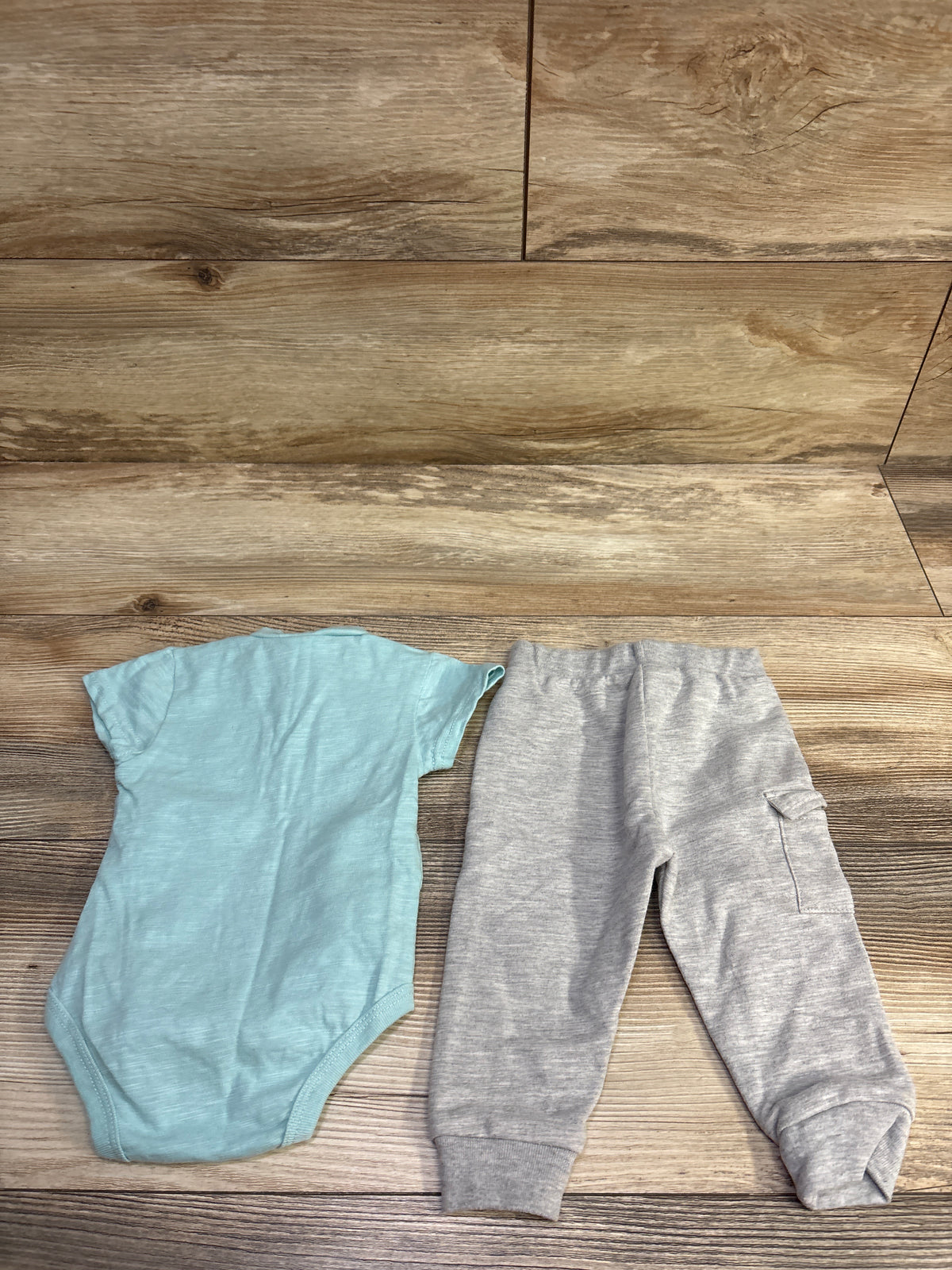 Disney Baby 2pc Mickey Mouse Henley Bodysuit & Pants Set Blue sz 3/6m