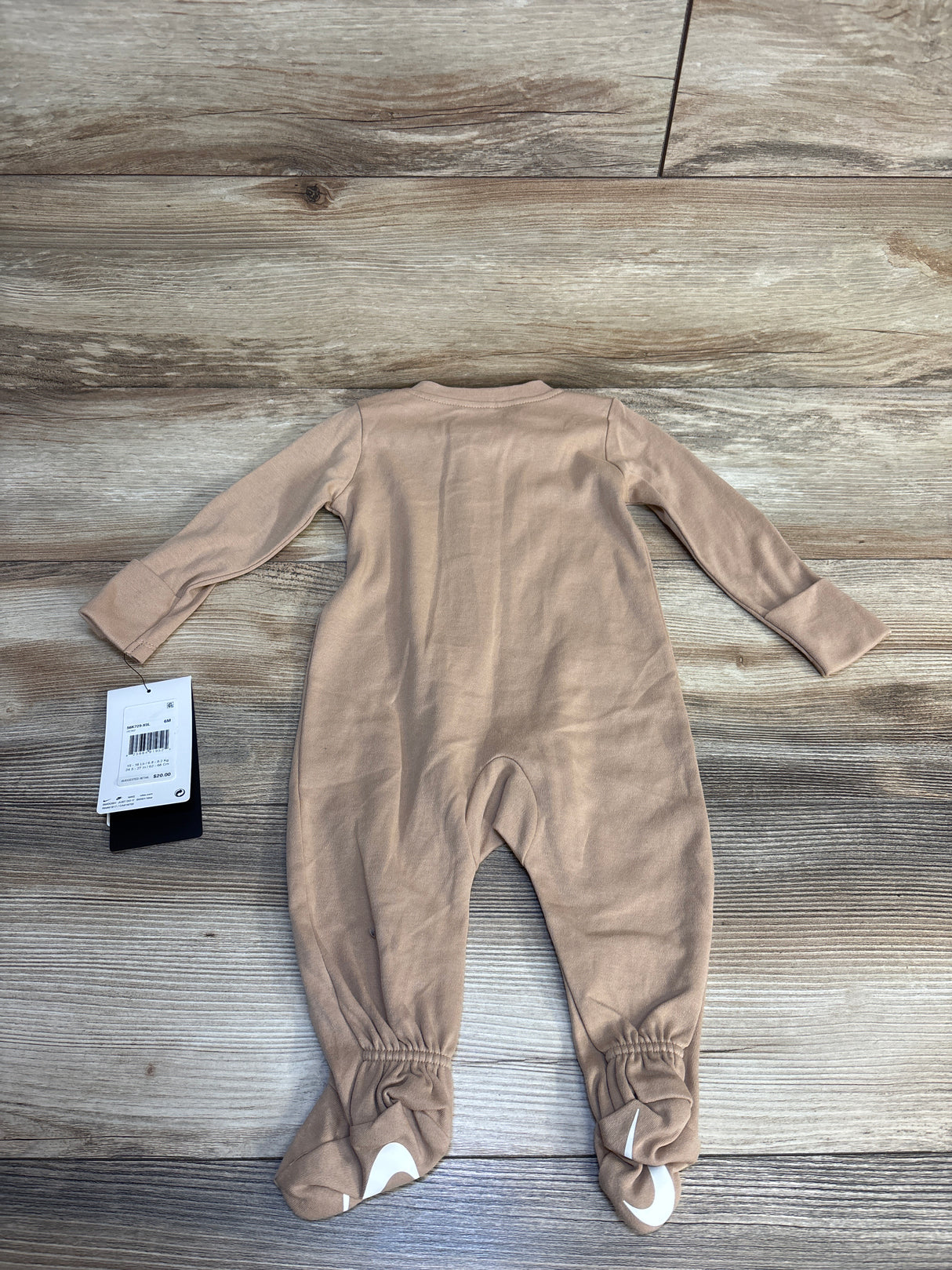 NEW Nike Sleeper Beige sz 6m