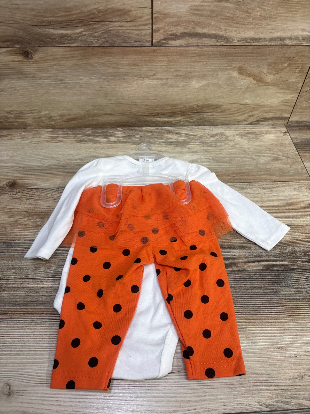 NEW Child Of Mine 2pc So Cute, It's Spooky Bodysuit & Skeggings Set White sz 3-6m