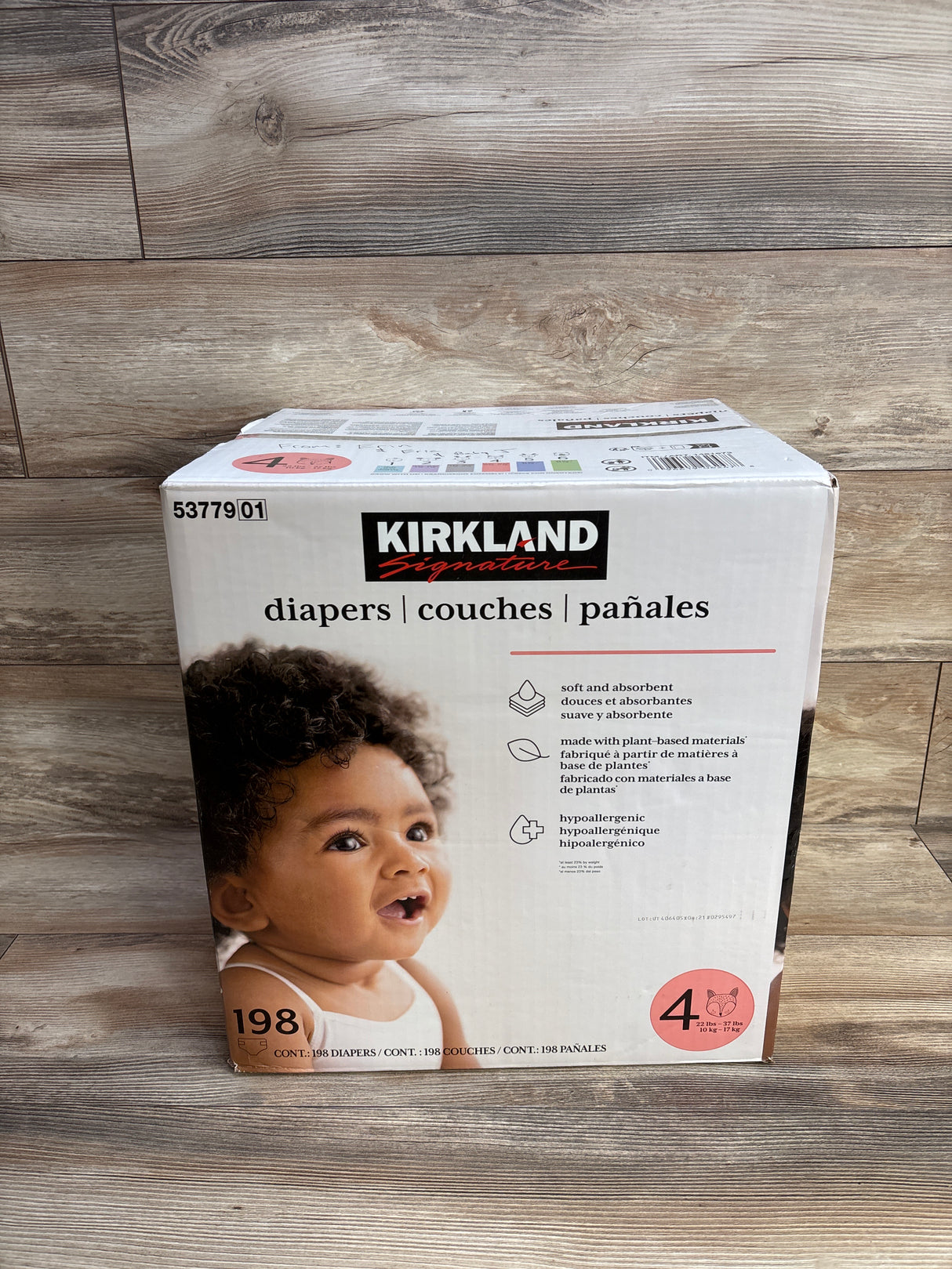 NEW Box of Kirkland Signature Diapers Size 4, 198 ct