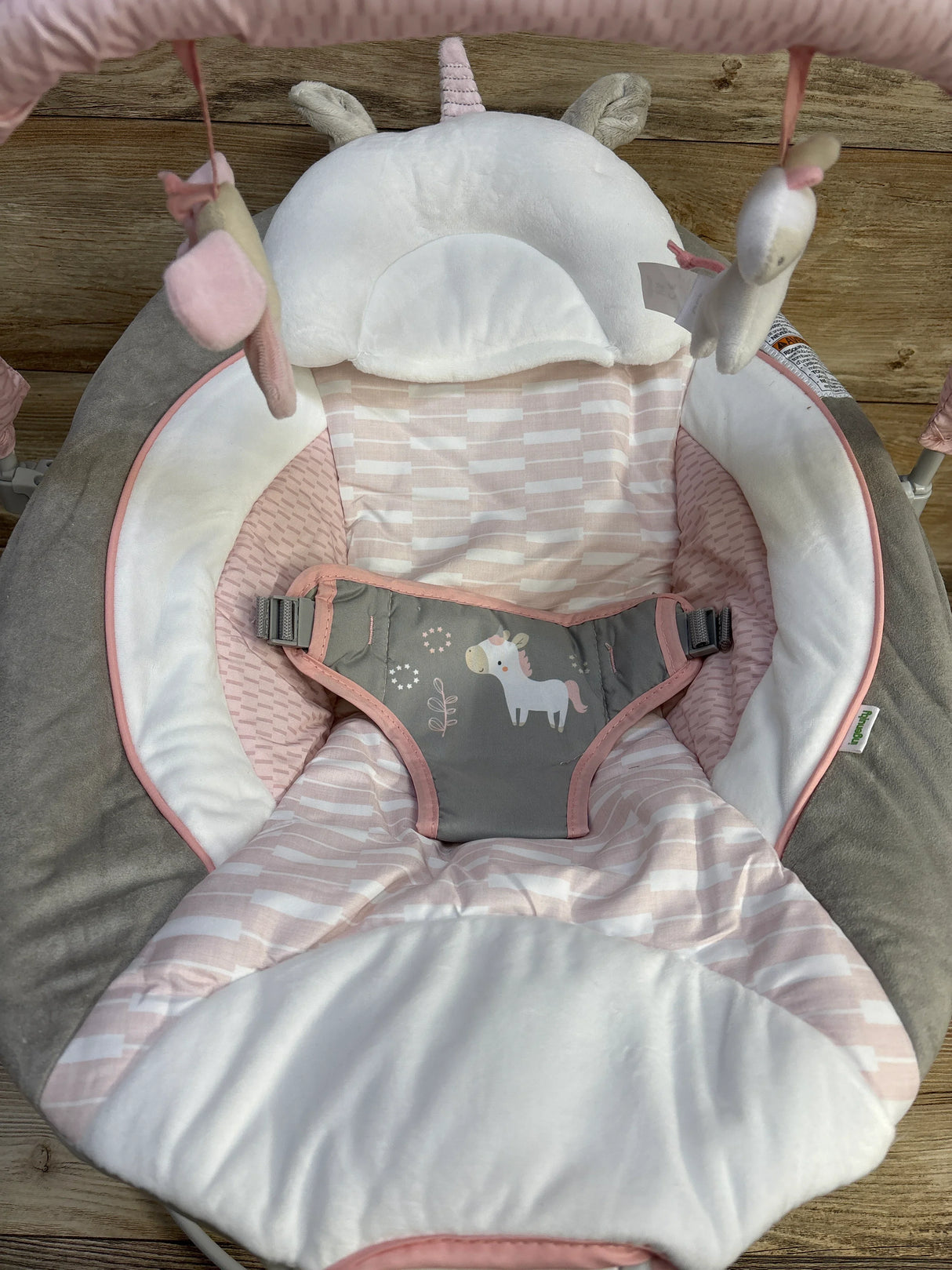 NEW Ingenuity Soothing Baby Bouncer, Flora the Unicorn - Me n Mommy To Be