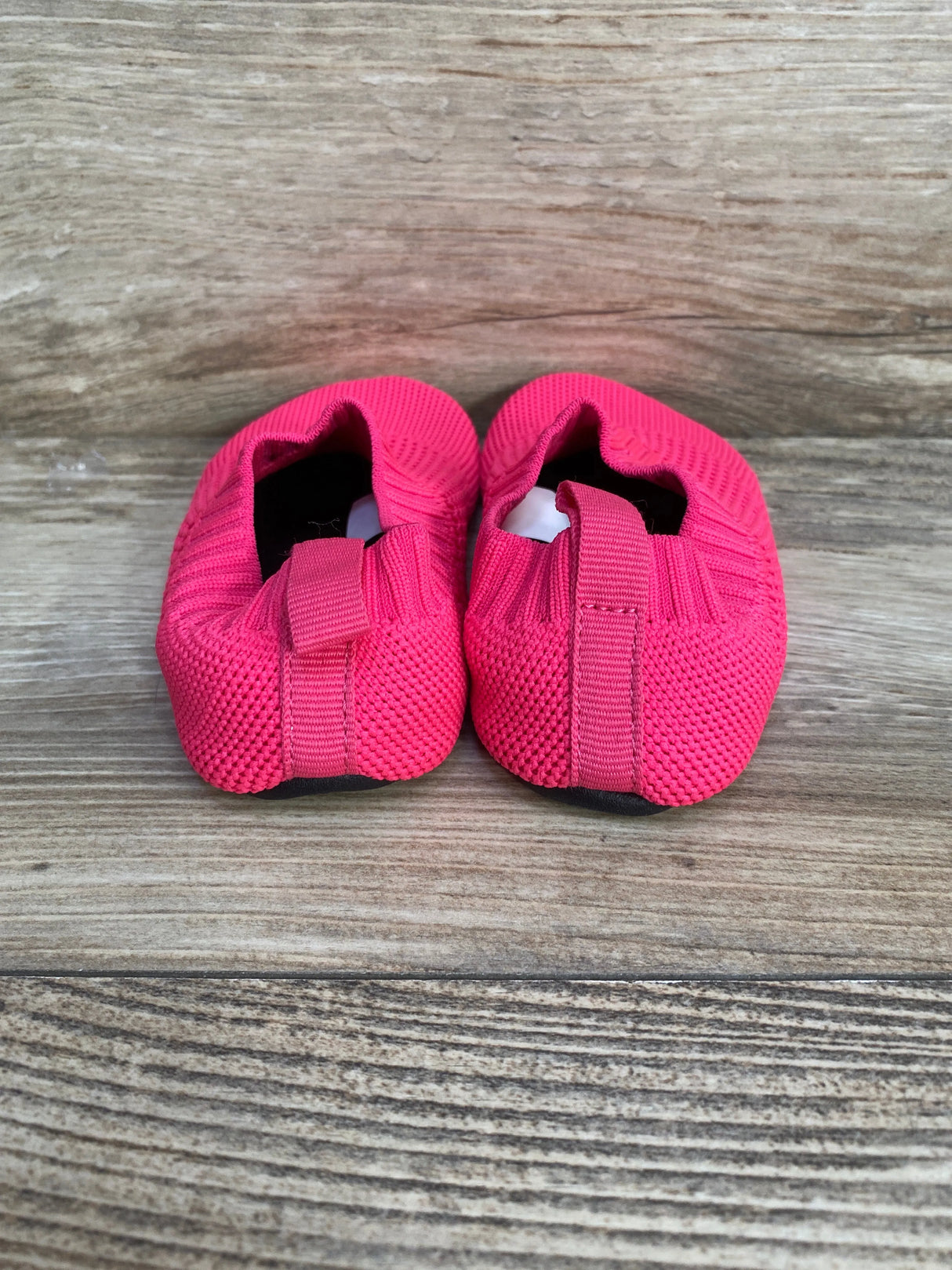 NEW Hot Pink STQ Water Shoes sz 7.5/8c