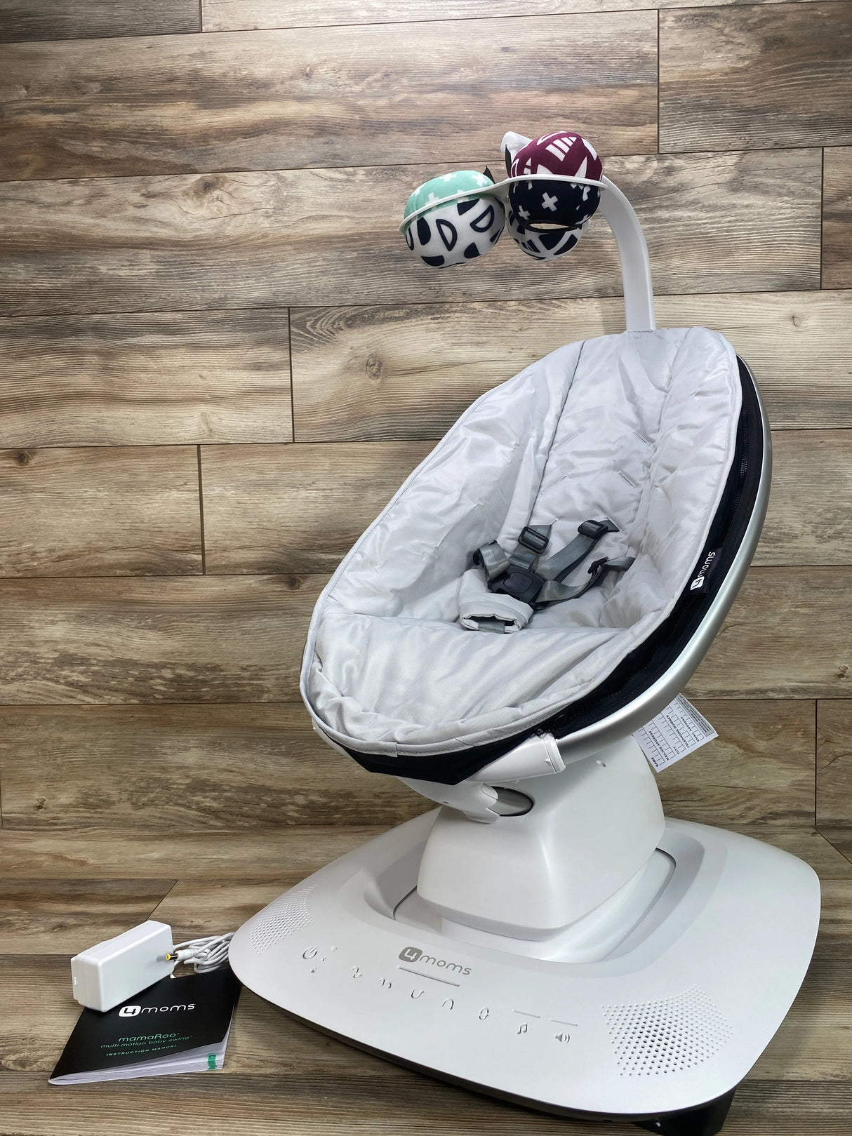 4moms mamaRoo Multi-Motion Baby Swing Smart Connectivity in Silver