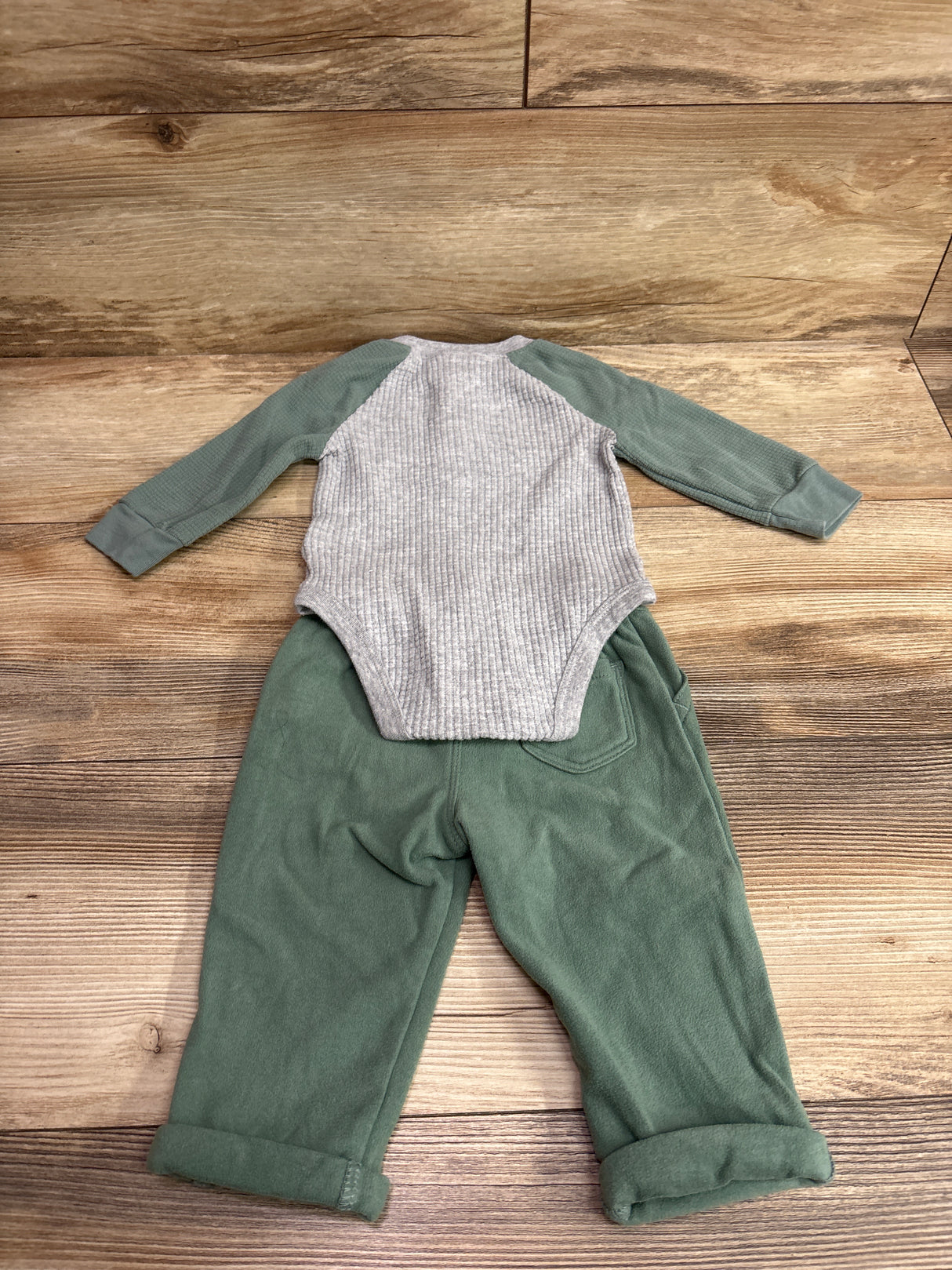Oshkosh 2pc Waffle Knit Henley Bodysuit & Pants Set Green sz 6m