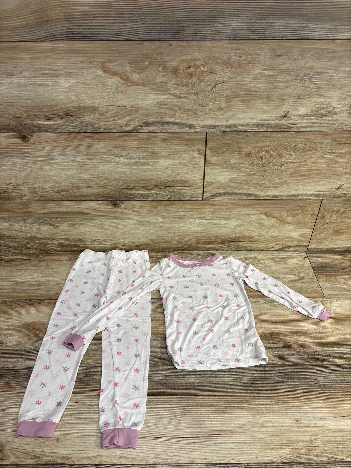 Milkberry 2pc Snowflake Pajama Set White sz 3T