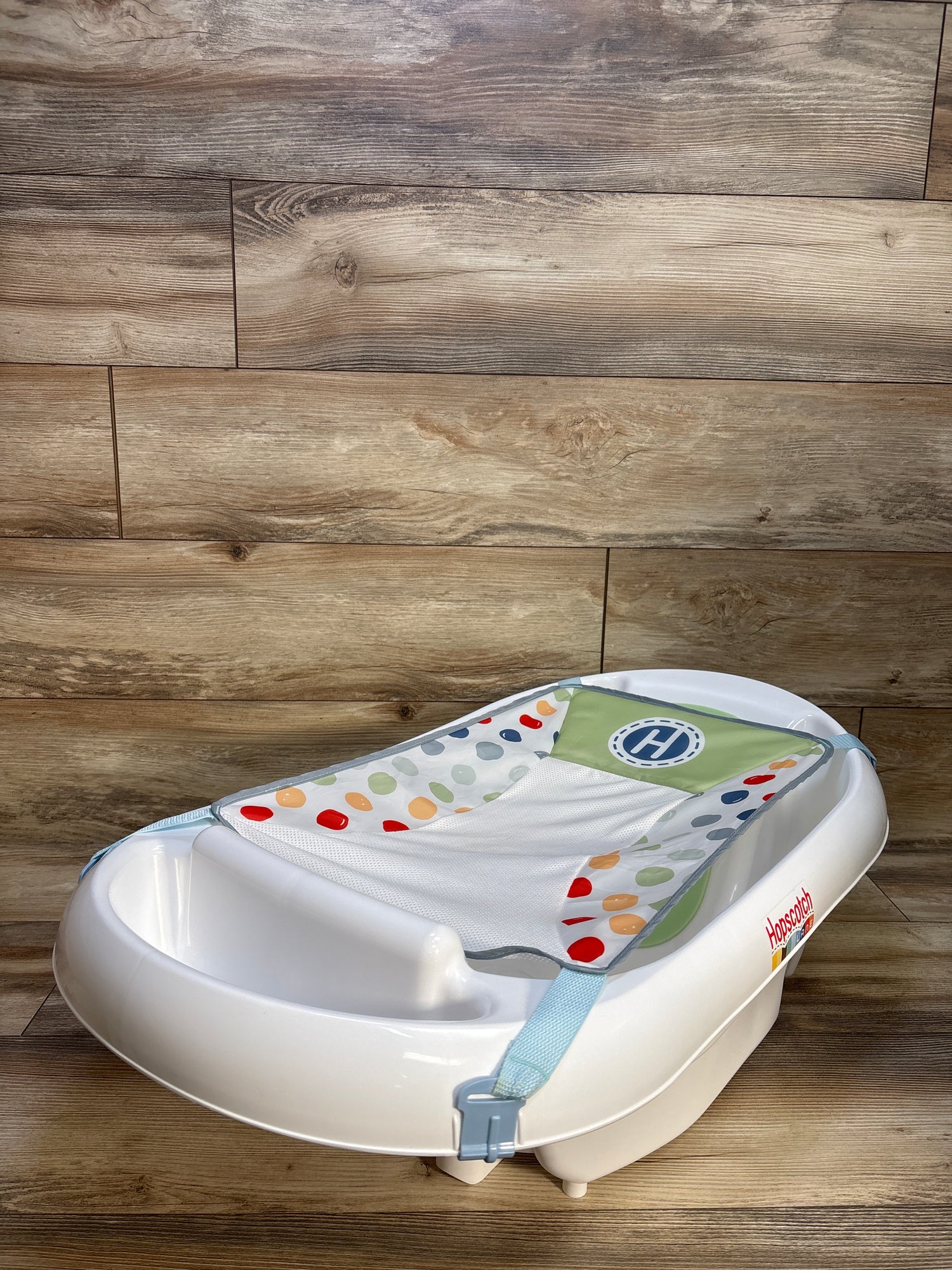 Hopscotch Lane 3-in-1 Baby Bathtub with Sling