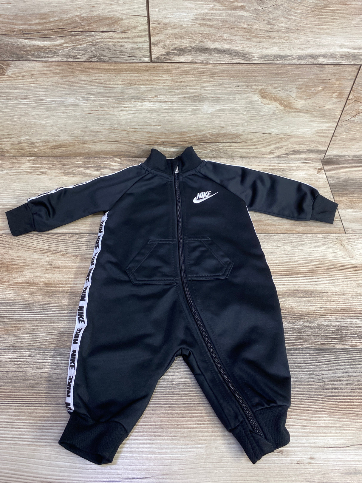 Nike Pin Striped Coverall Black sz 3m