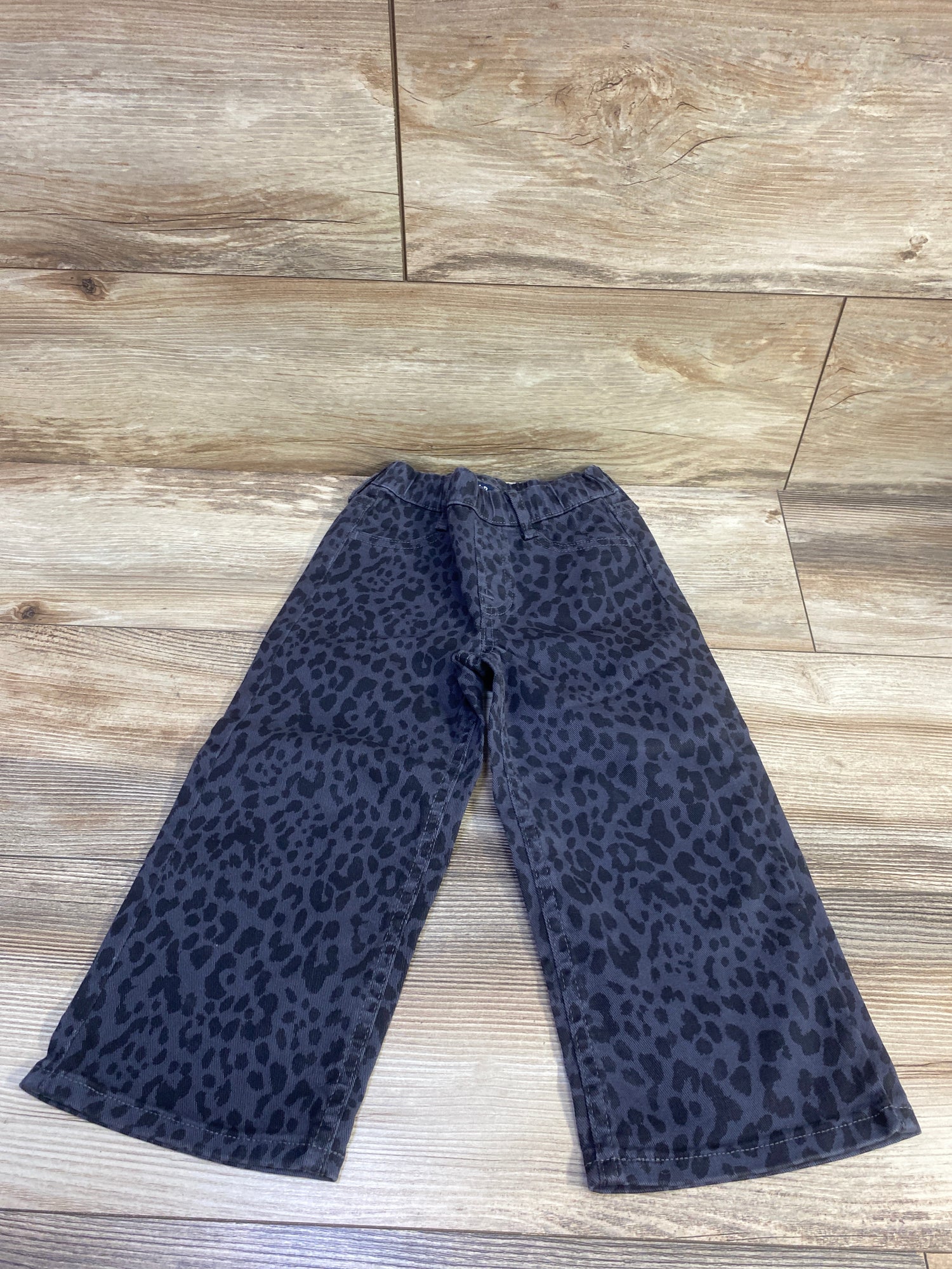 Baby Gap Denim Wide Leg Leopard Pull-On Jeans Grey sz 3T