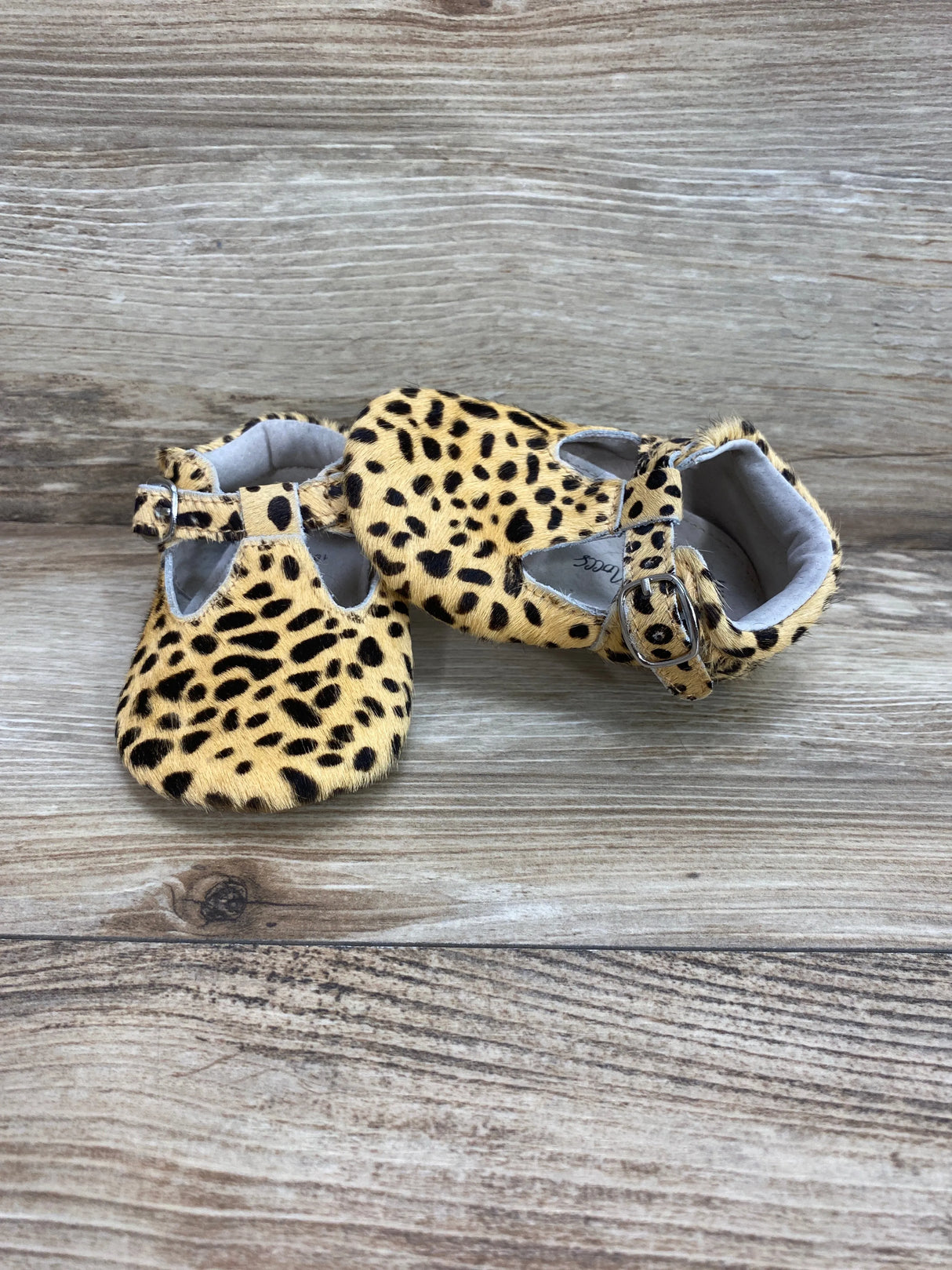 Baby Moccs Leopard Print Moccs Beige Sz 18-24m