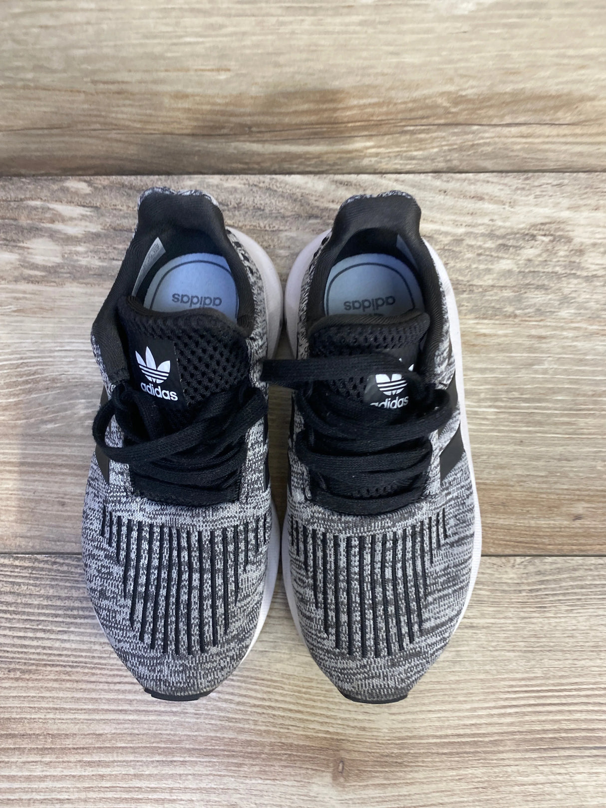 Adidas Swift Run Sneakers Grey/Black sz 11c