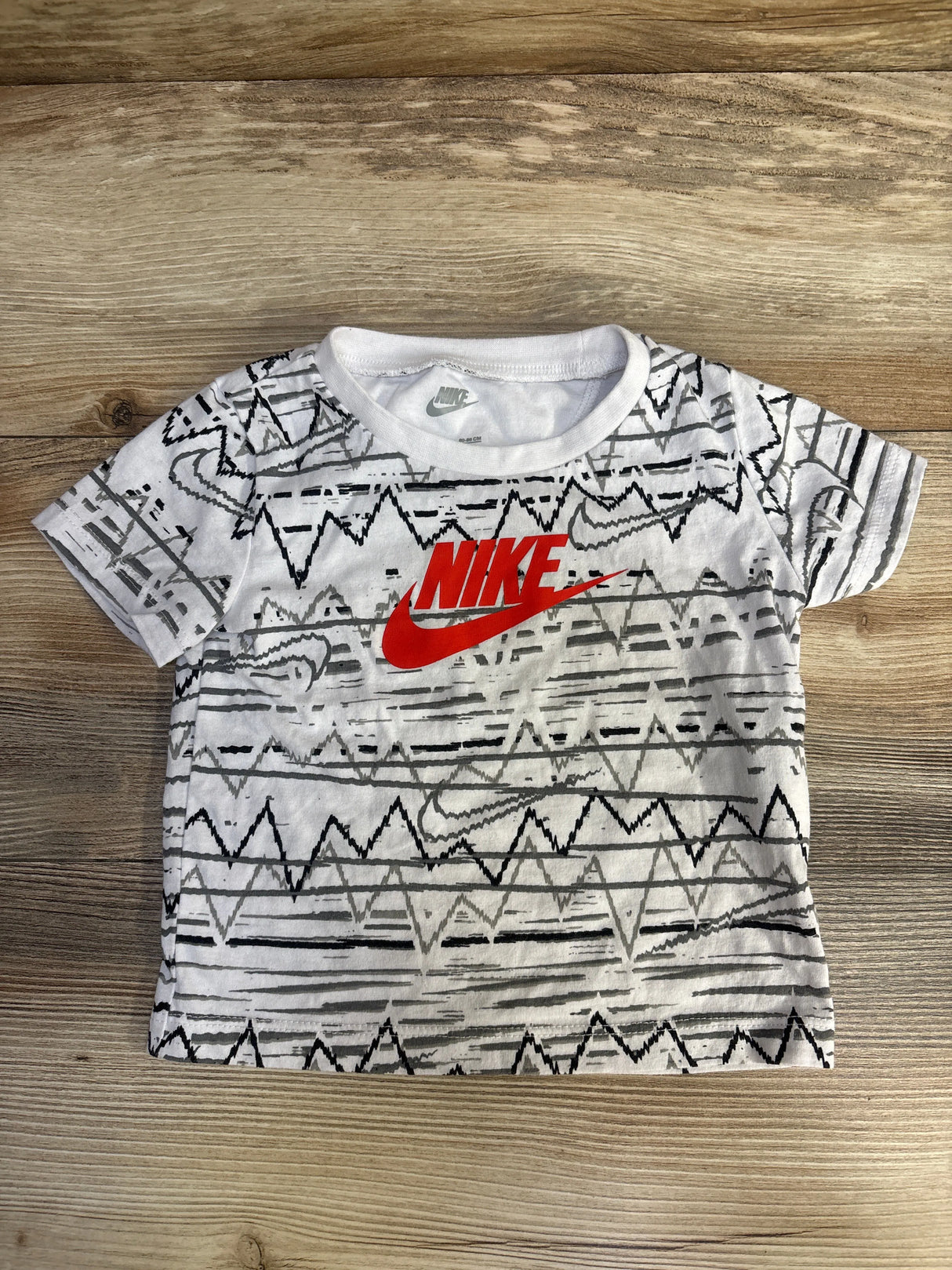 Nike Logo Shirt White sz 18m - Me n Mommy To Be
