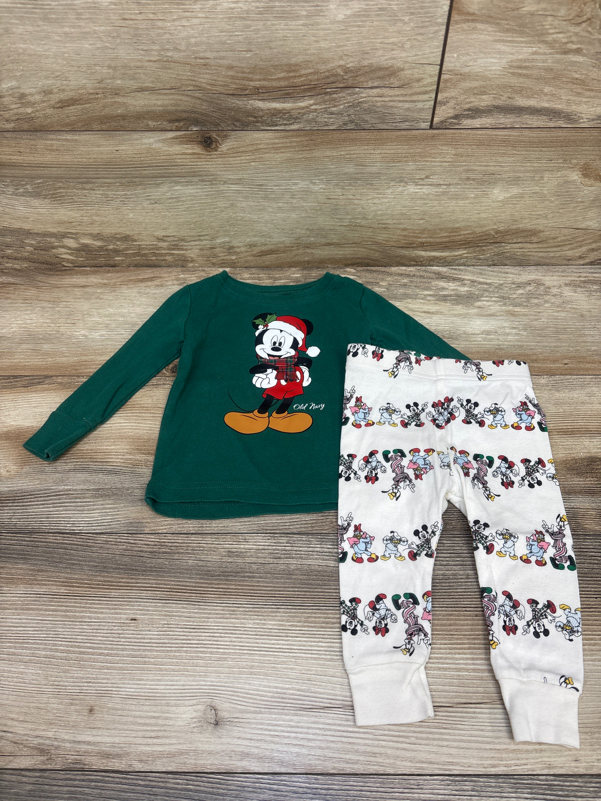 Old Navy x Disney Mickey Mouse 2pc Christmas Pajama Set Green sz 12-18m