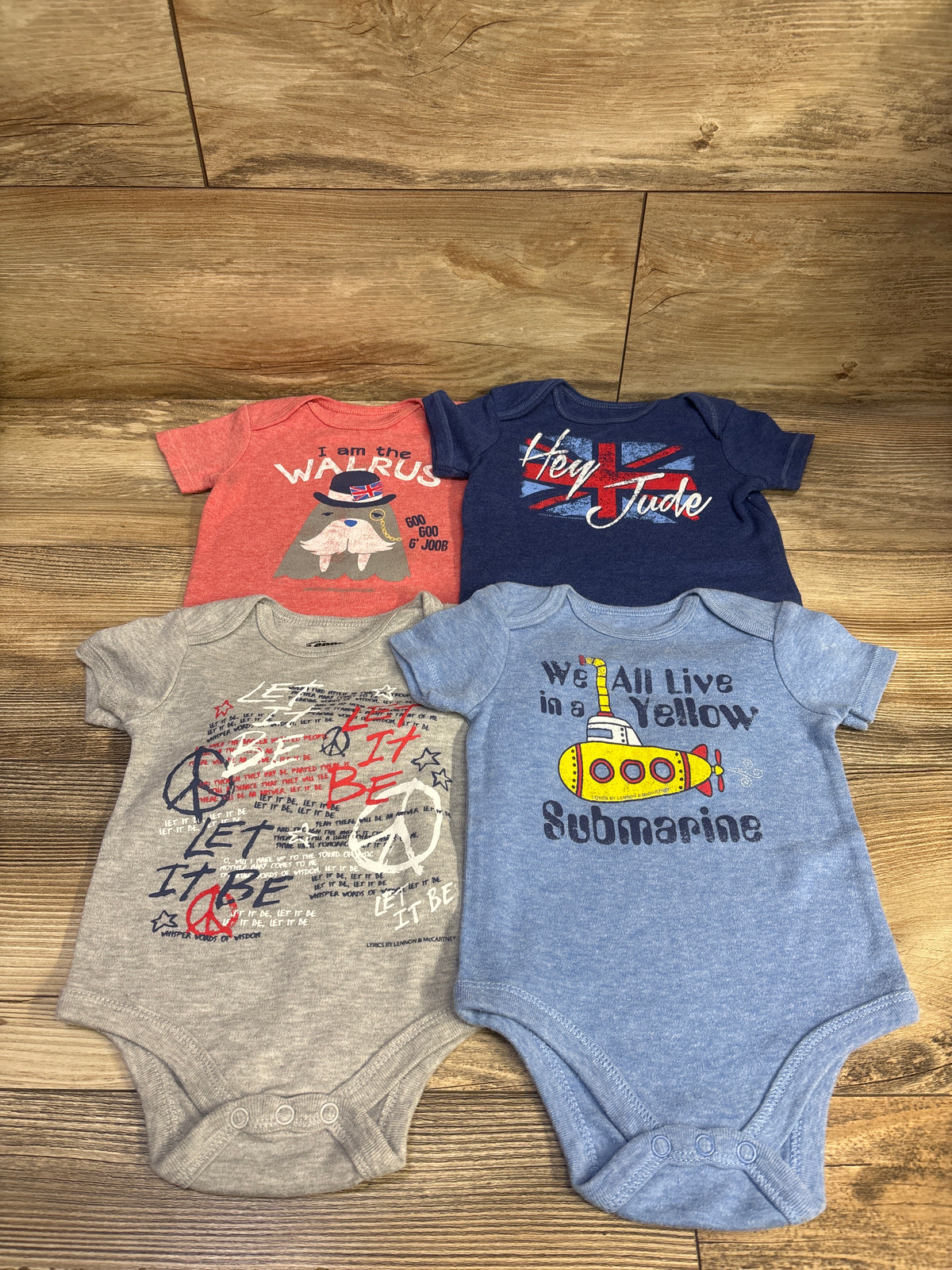 Lyrics by Lennon & McCartney 4pk The Beatles Bodysuits Blue sz 6-9m