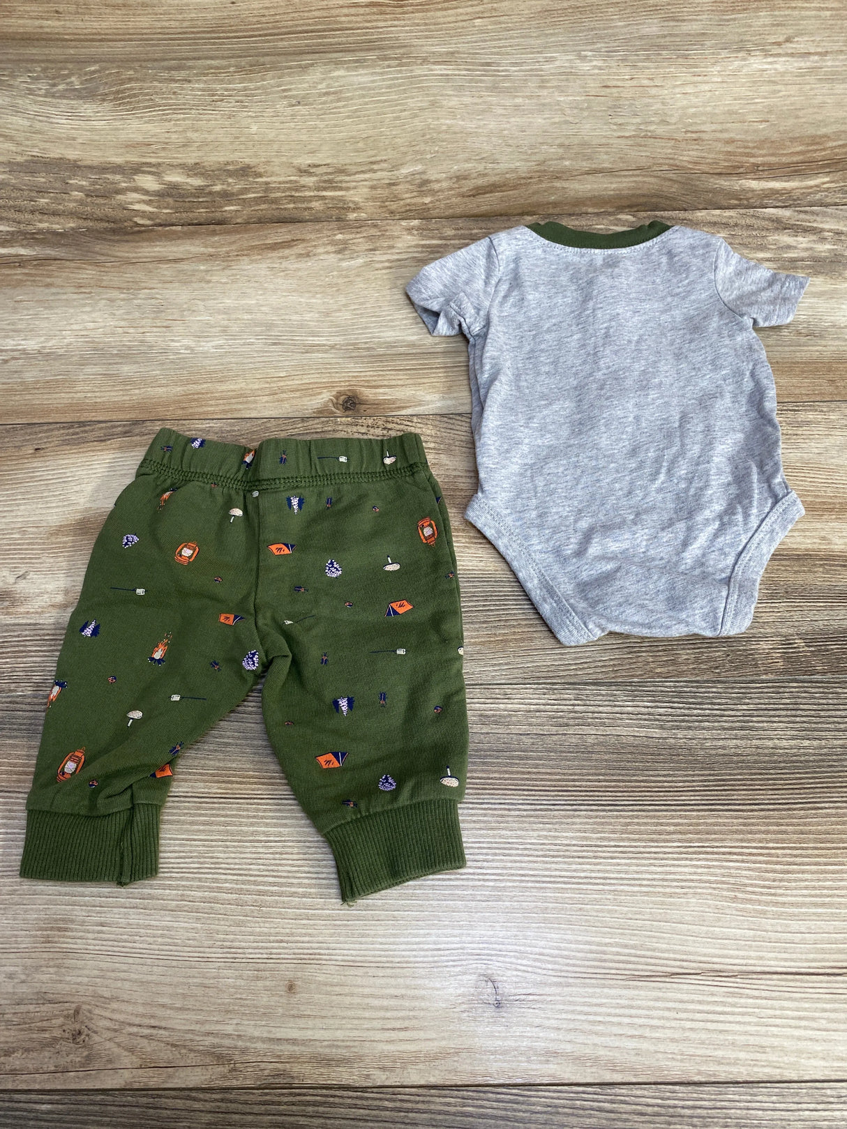 Carter's 2pc Henley Bodysuit & Pants Grey sz 3m