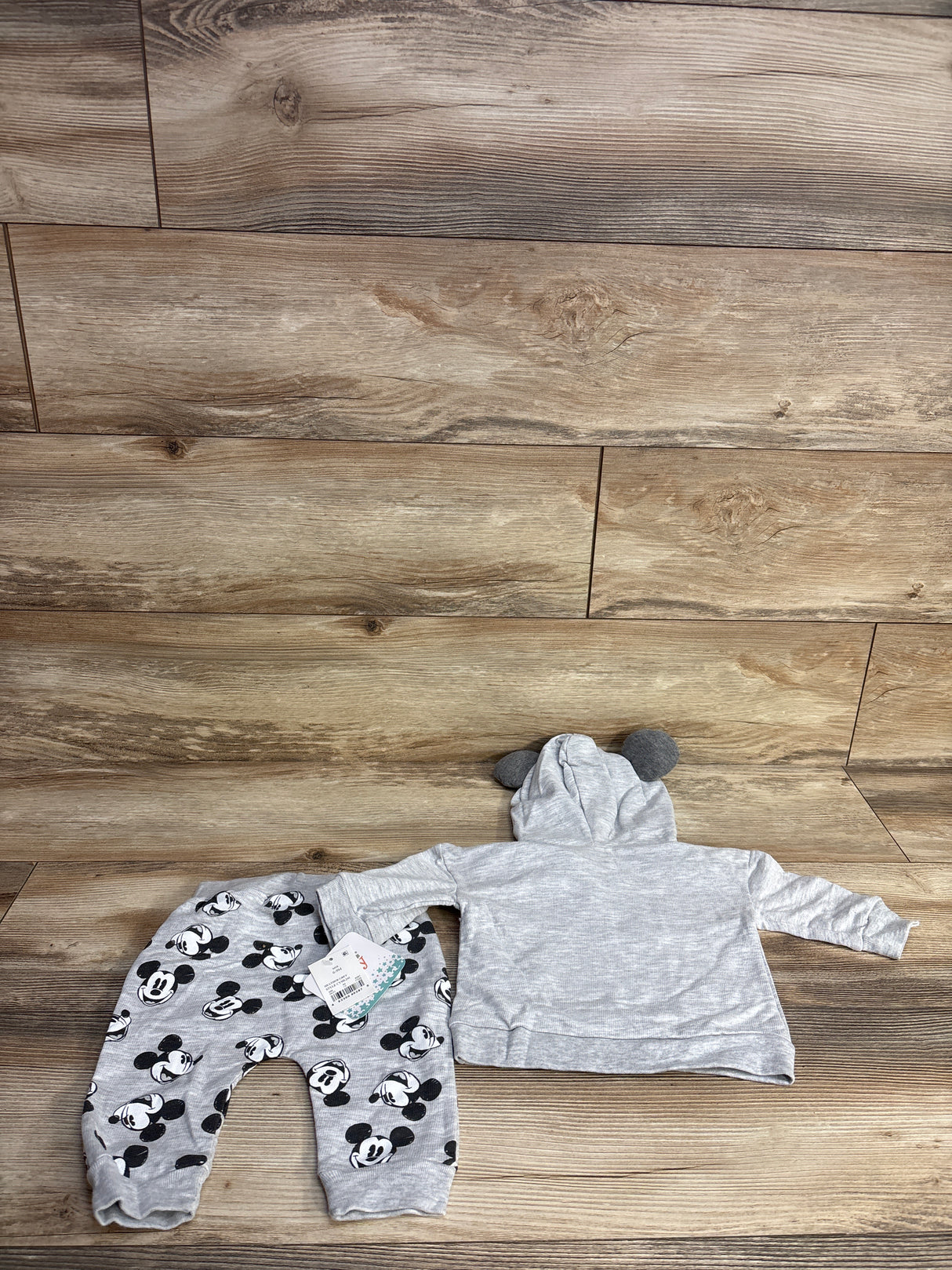 NEW Disney Baby 2pc Mickey Mouse Pull Over Sweater & Joggers Grey sz 6-9m